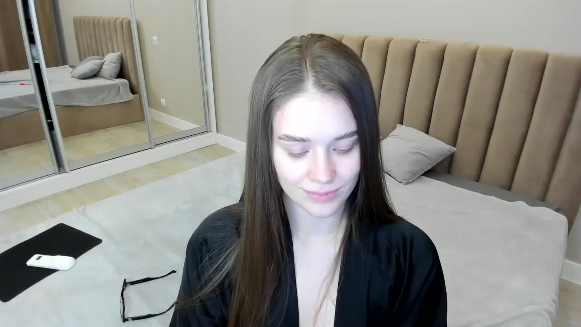 Gallery image thumbnail from miss_crystal_'s myfreecams stream on, 11/07/2024, 10:12 image 18 of 20