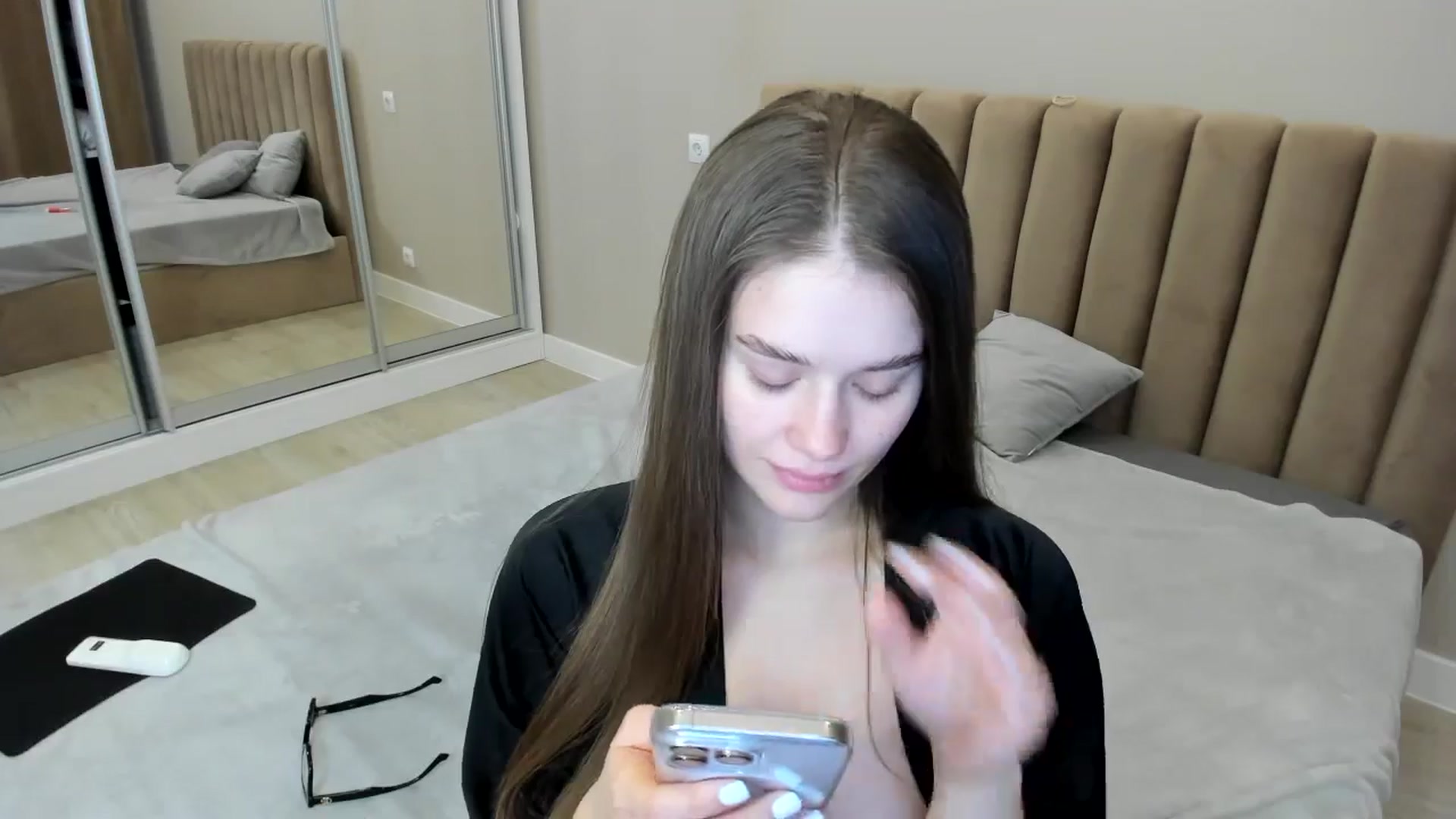 Gallery image thumbnail from miss_crystal_'s myfreecams stream on, 11/07/2024, 10:12 image 10 of 20