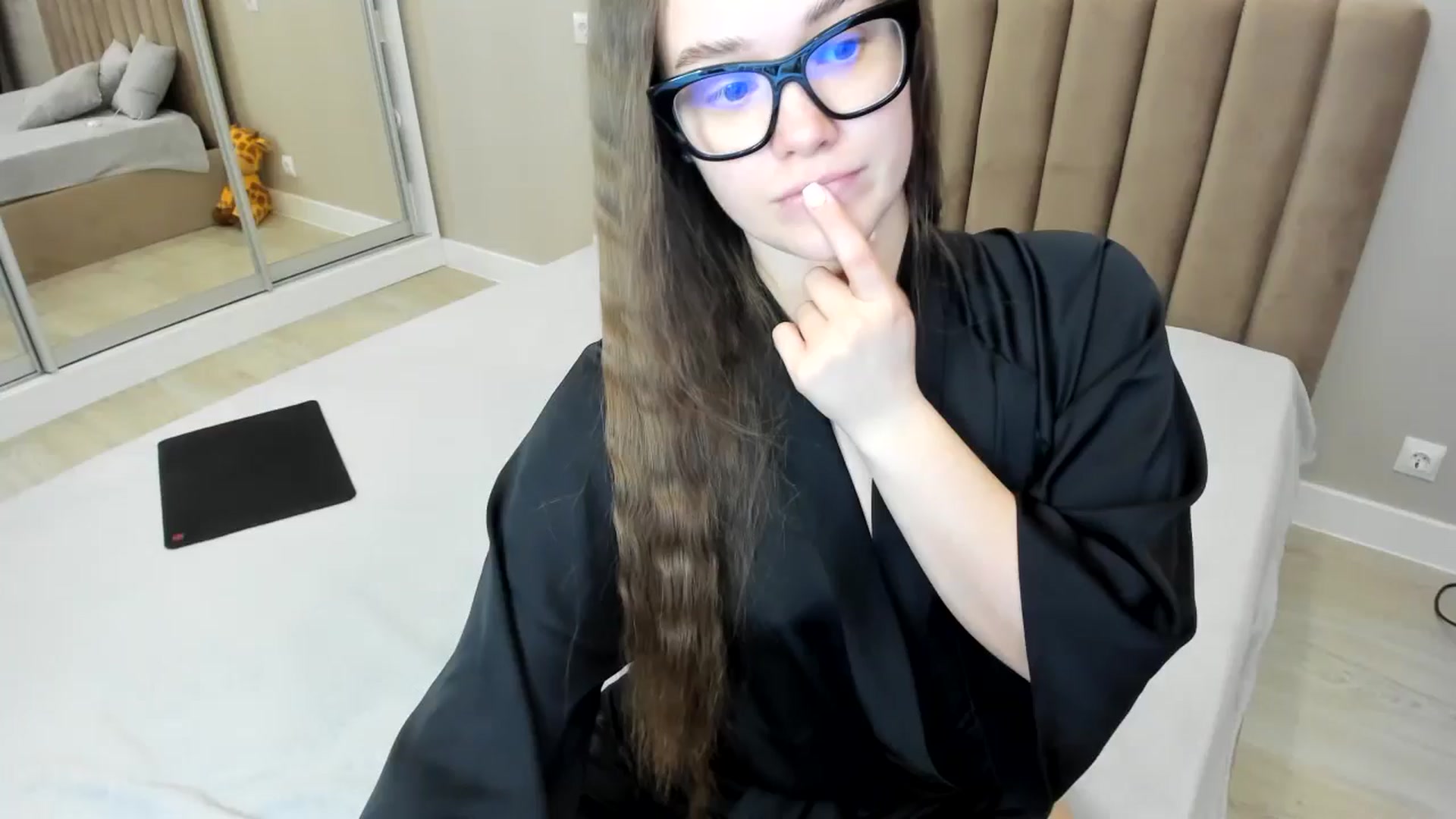 Gallery image thumbnail from miss_crystal_'s myfreecams stream on, 11/12/2024, 03:10 image 1 of 20