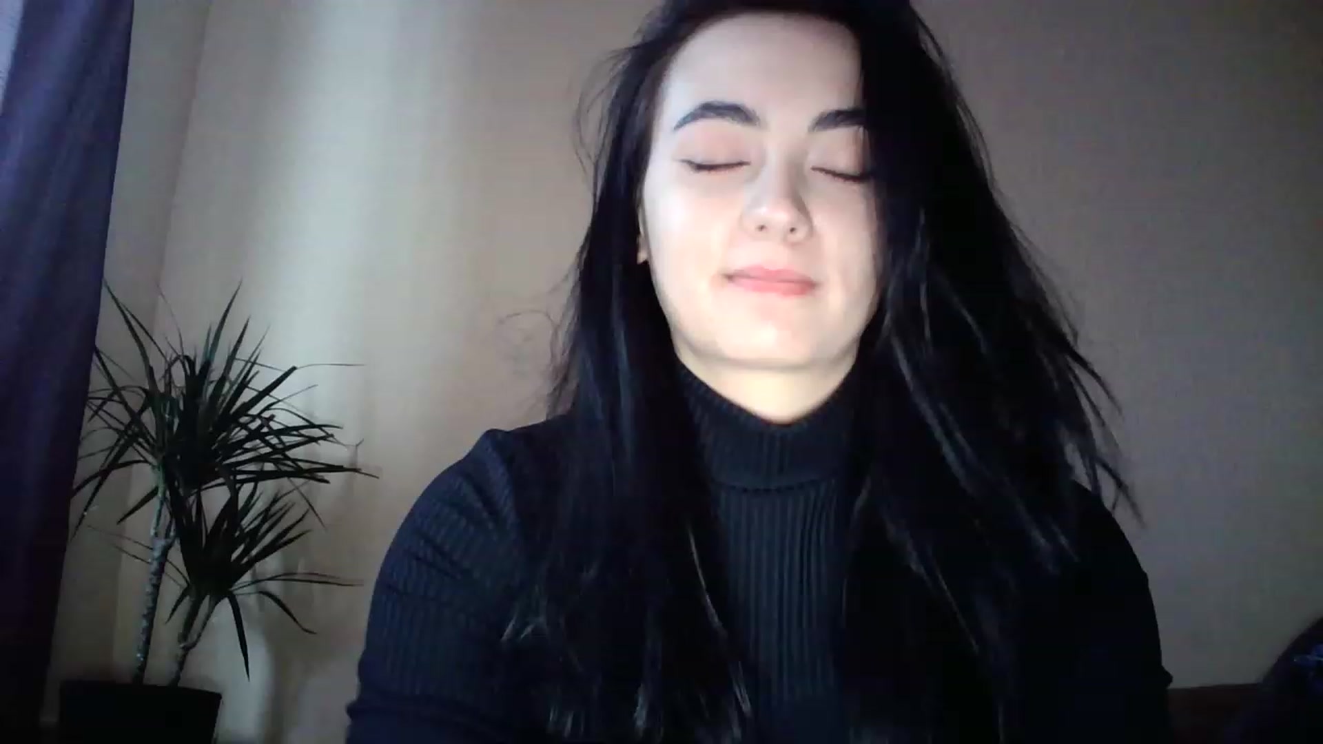Gallery image thumbnail from miss_lolly_'s myfreecams stream on, 12/17/2022, 12:12 image 14 of 20