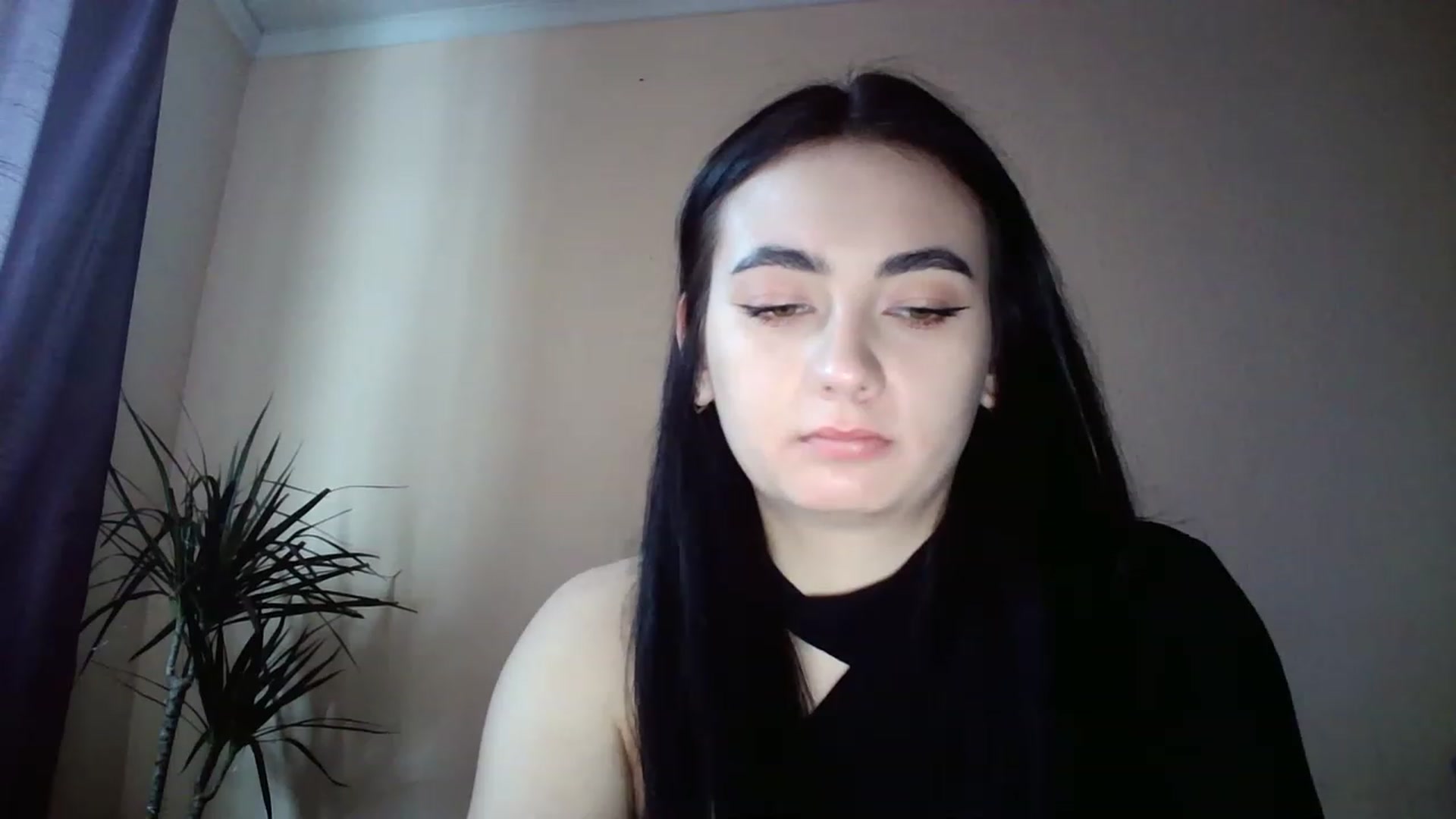 Gallery image thumbnail from miss_lolly_'s myfreecams stream on, 12/17/2022, 12:12 image 9 of 20