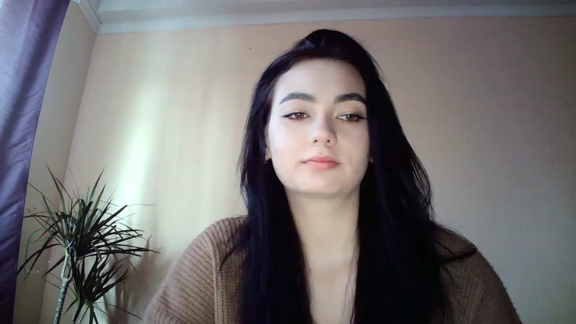 Gallery image thumbnail from miss_lolly_'s myfreecams stream on, 12/21/2022, 11:46 image 3 of 20