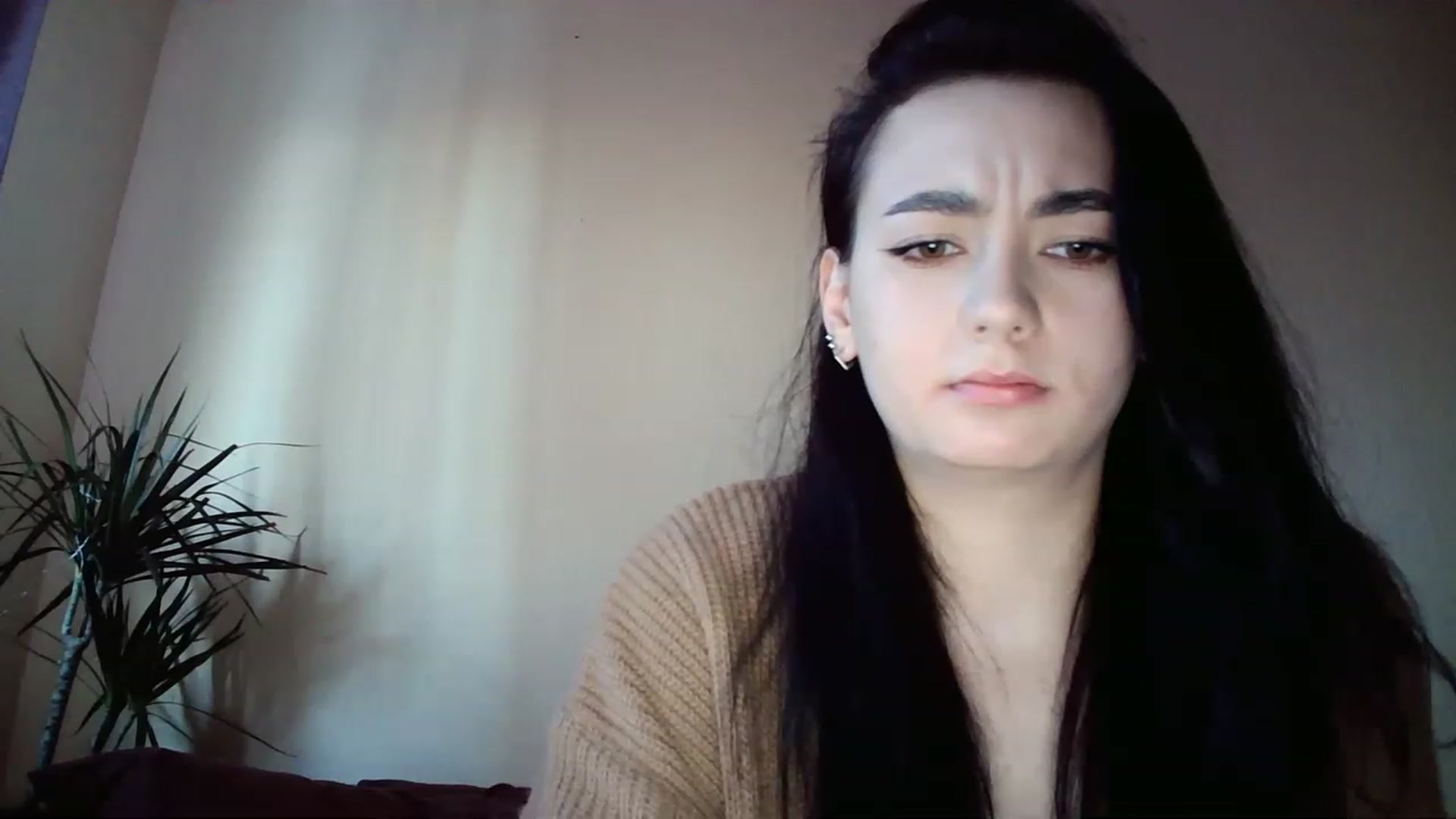 Gallery image thumbnail from miss_lolly_'s myfreecams stream on, 12/21/2022, 13:18 image 16 of 20