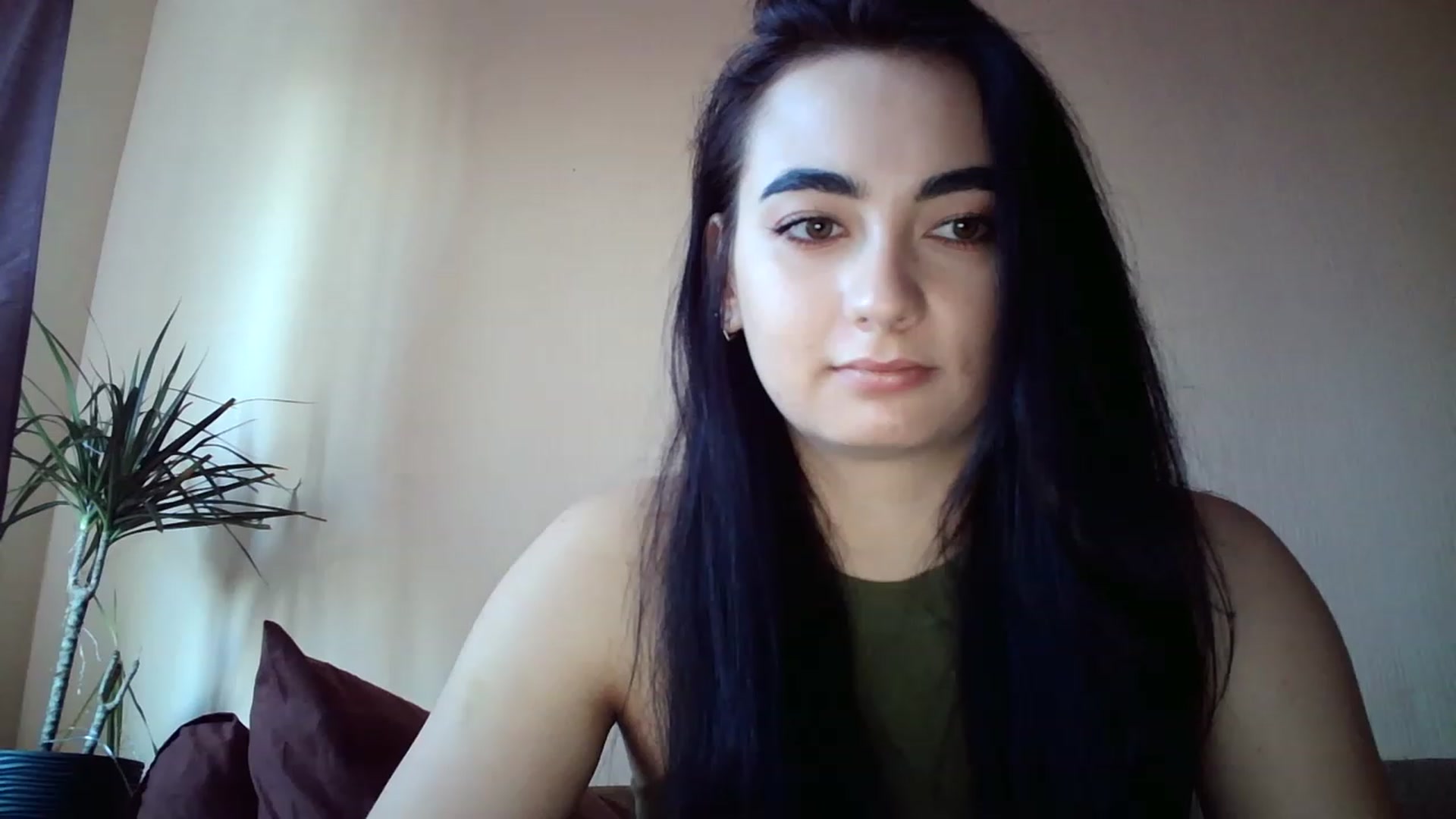 Gallery image thumbnail from miss_lolly_'s myfreecams stream on, 12/28/2022, 11:35 image 17 of 20