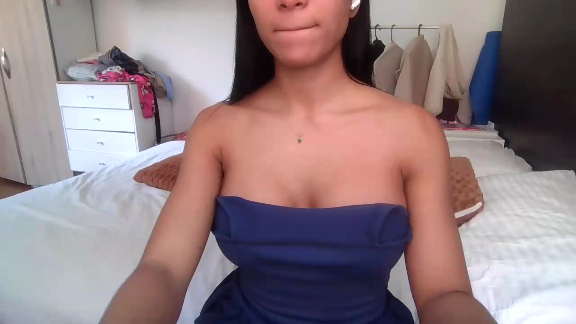 Gallery image thumbnail from missagg's myfreecams stream on, 08/19/2026, 18:39 image 5 of 20