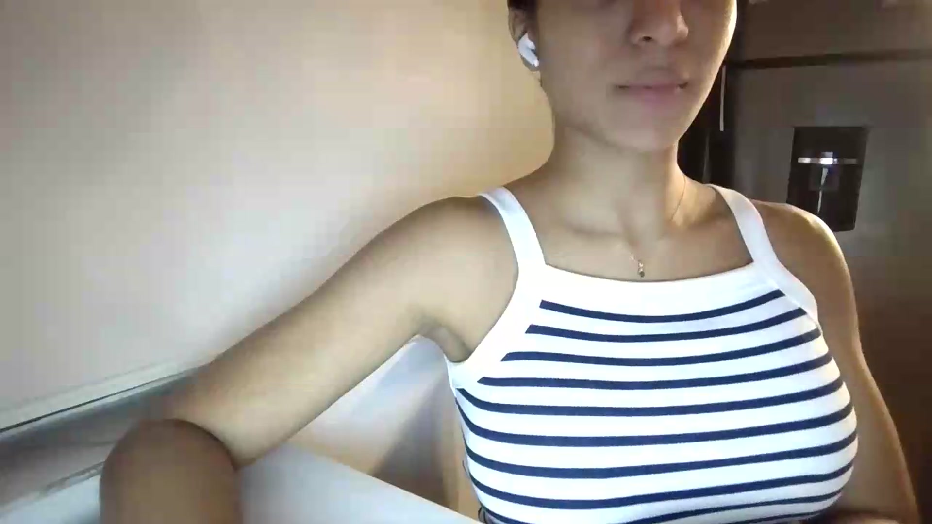 Gallery image thumbnail from missagg's myfreecams stream on, 09/07/2026, 01:43 image 3 of 20