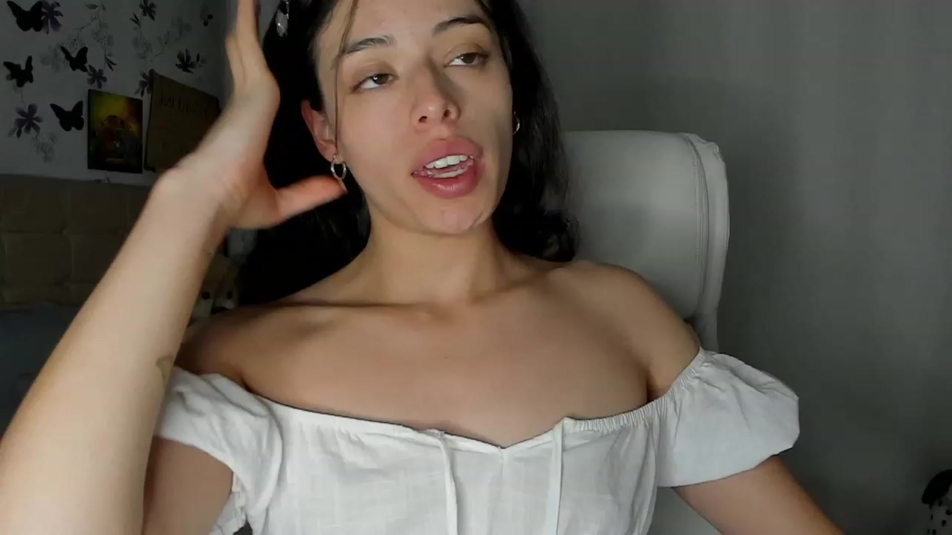 Gallery image thumbnail from missannie1's myfreecams stream on, 08/27/2023, 08:39 image 2 of 20