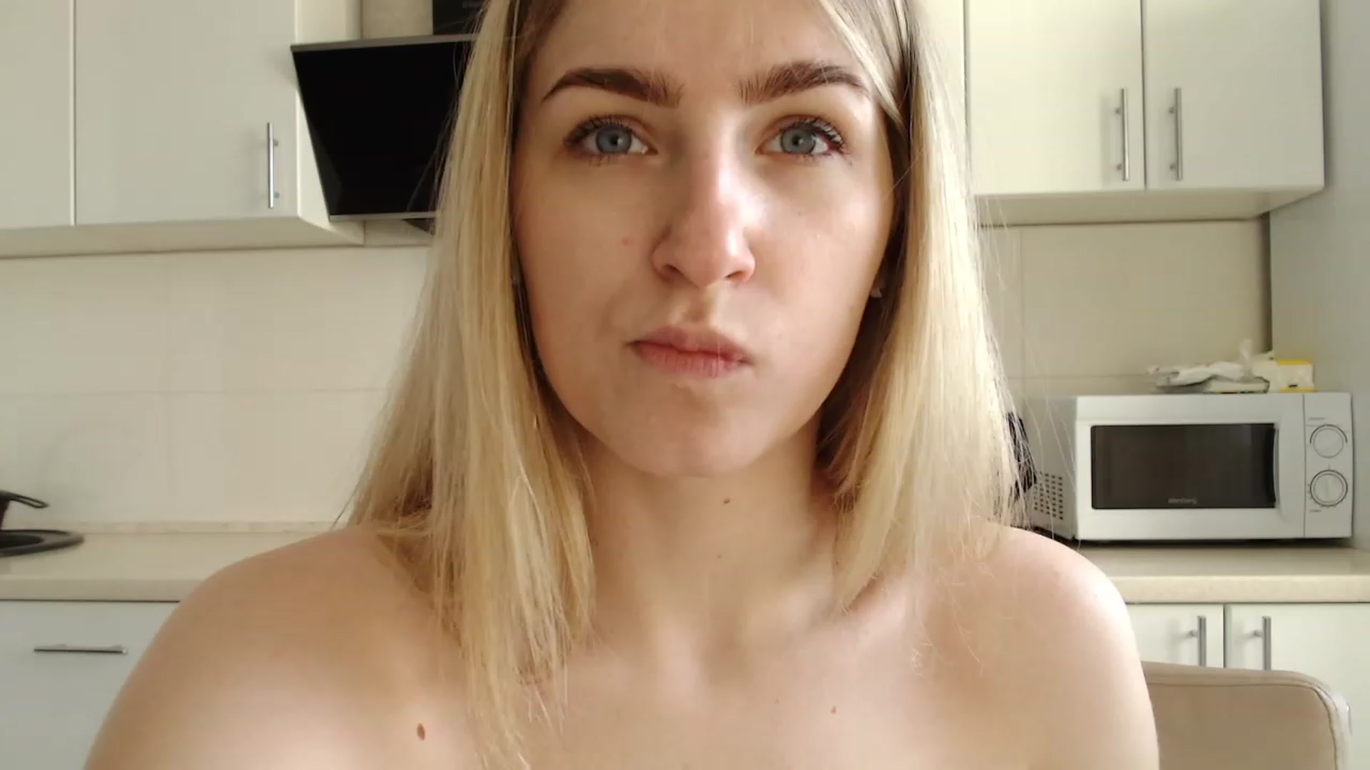 Gallery image thumbnail from missed_u_more's myfreecams stream on, 07/17/2023, 12:12 image 9 of 20