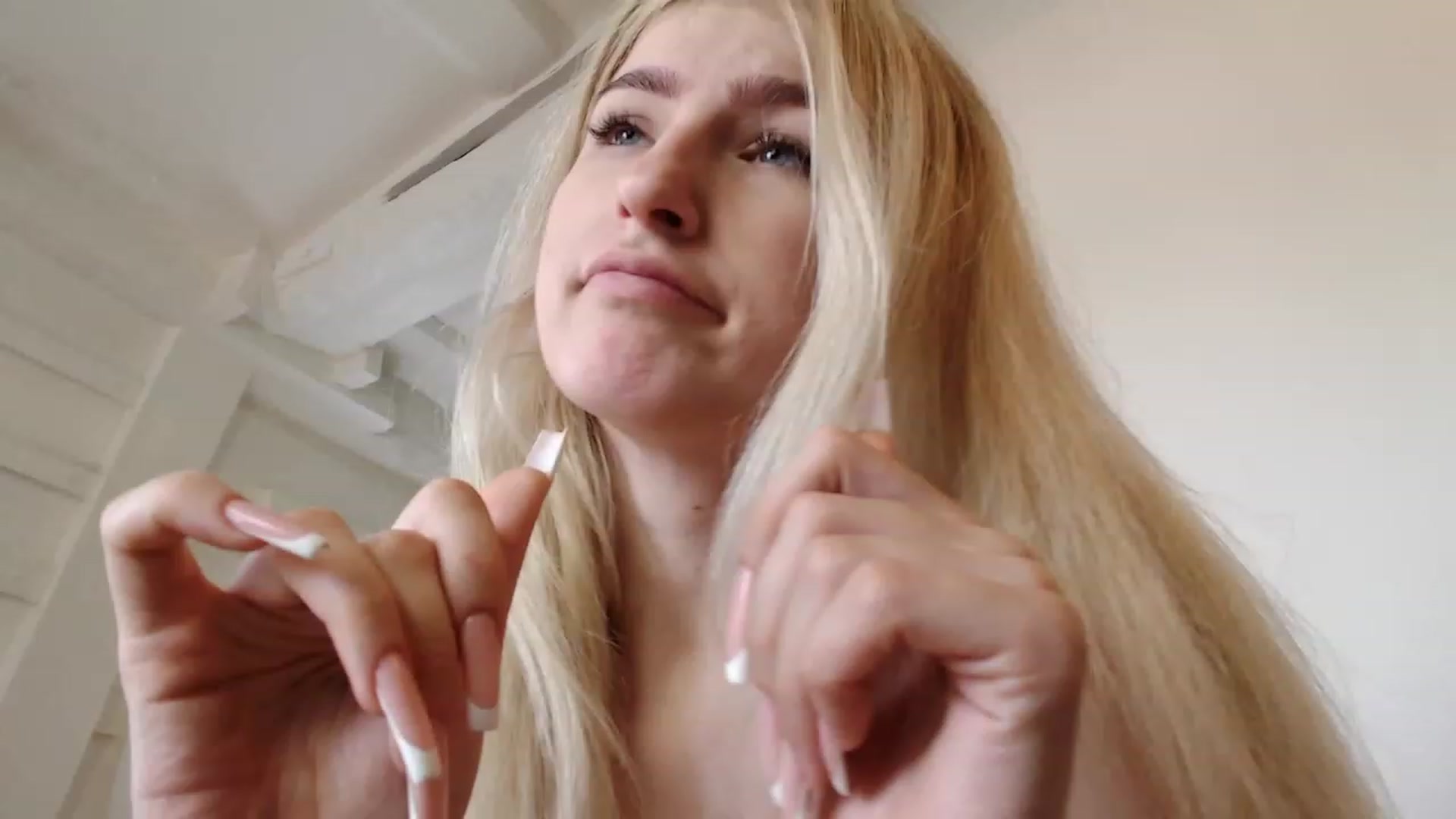 Gallery image thumbnail from missed_u_more's myfreecams stream on, 09/30/2023, 11:13 image 17 of 20