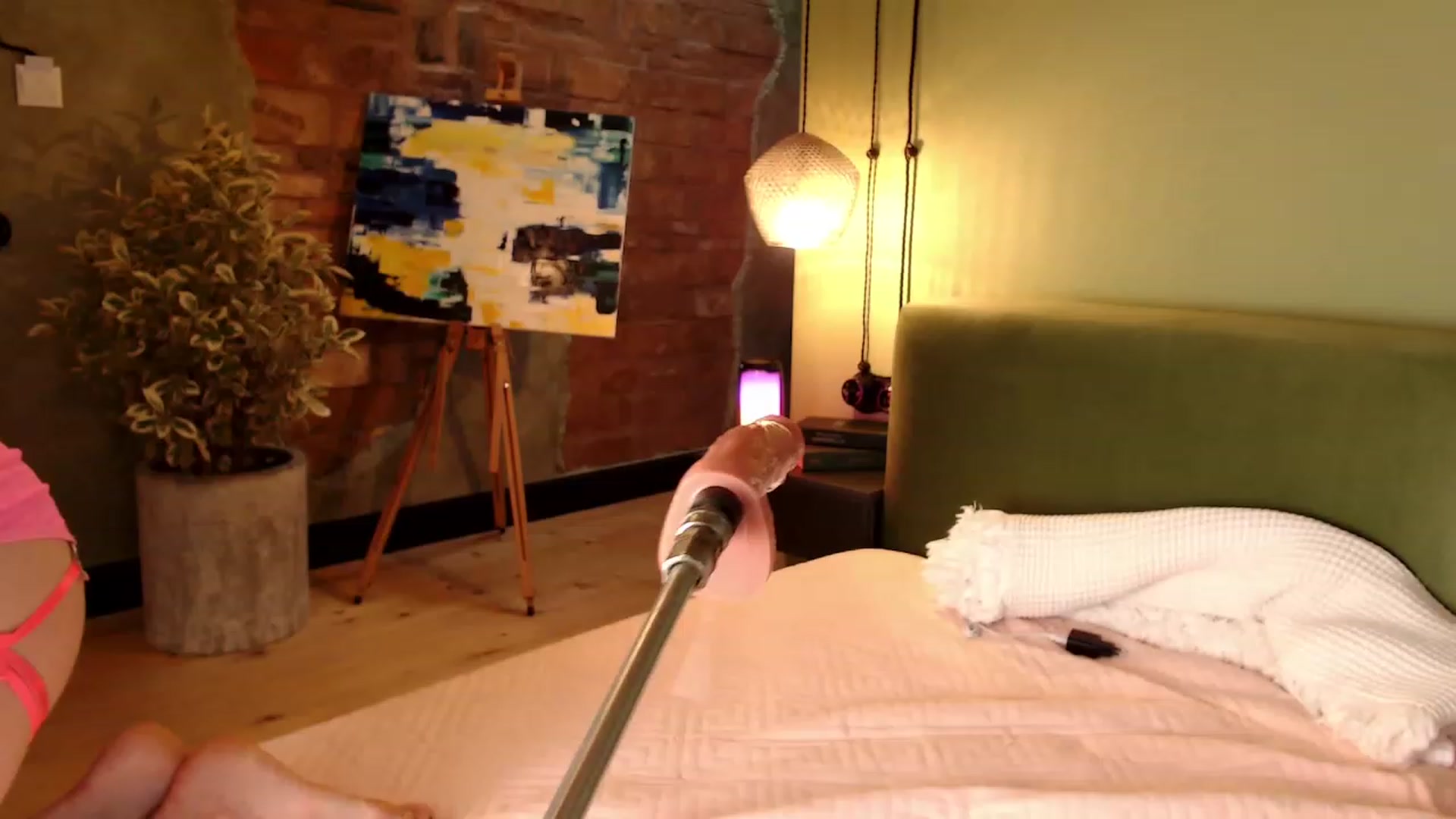 Gallery image thumbnail from missed_u_more's myfreecams stream on, 11/15/2023, 13:20 image 13 of 20