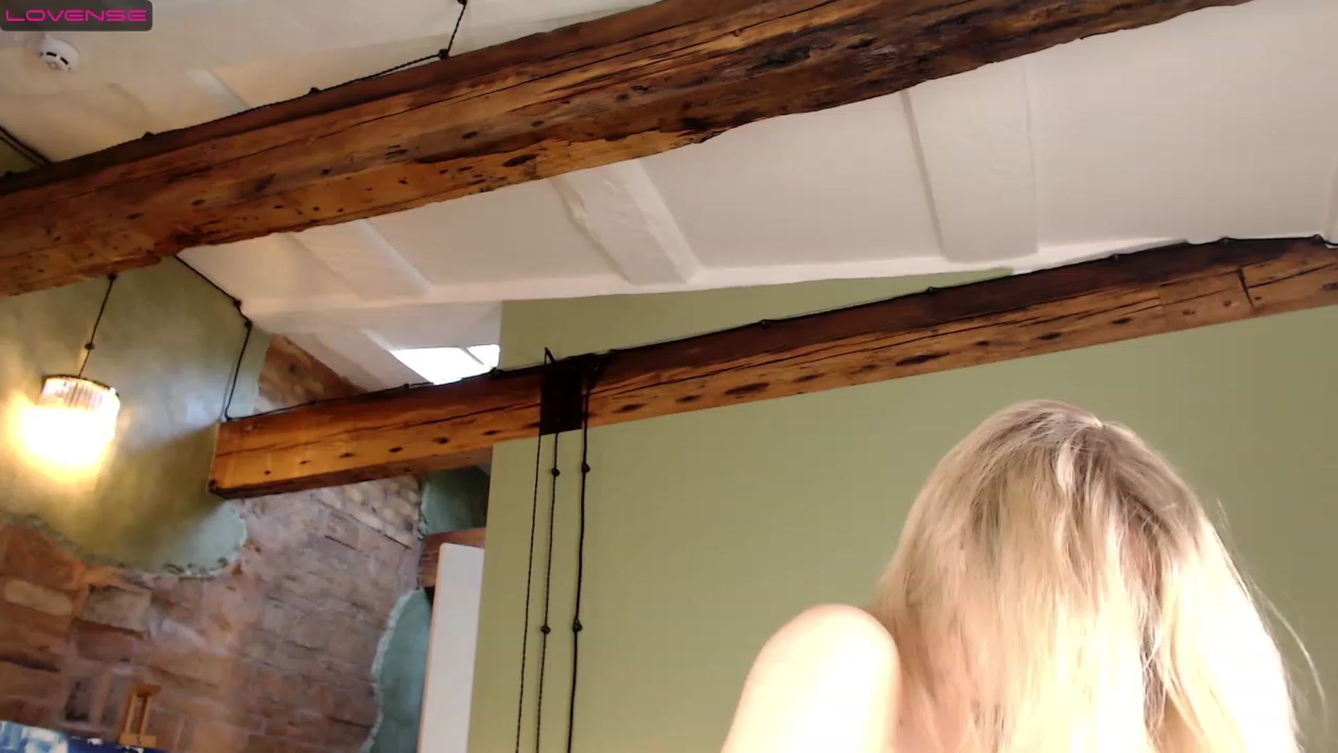 Gallery image thumbnail from missed_u_more's myfreecams stream on, 01/12/2024, 13:32 image 8 of 20