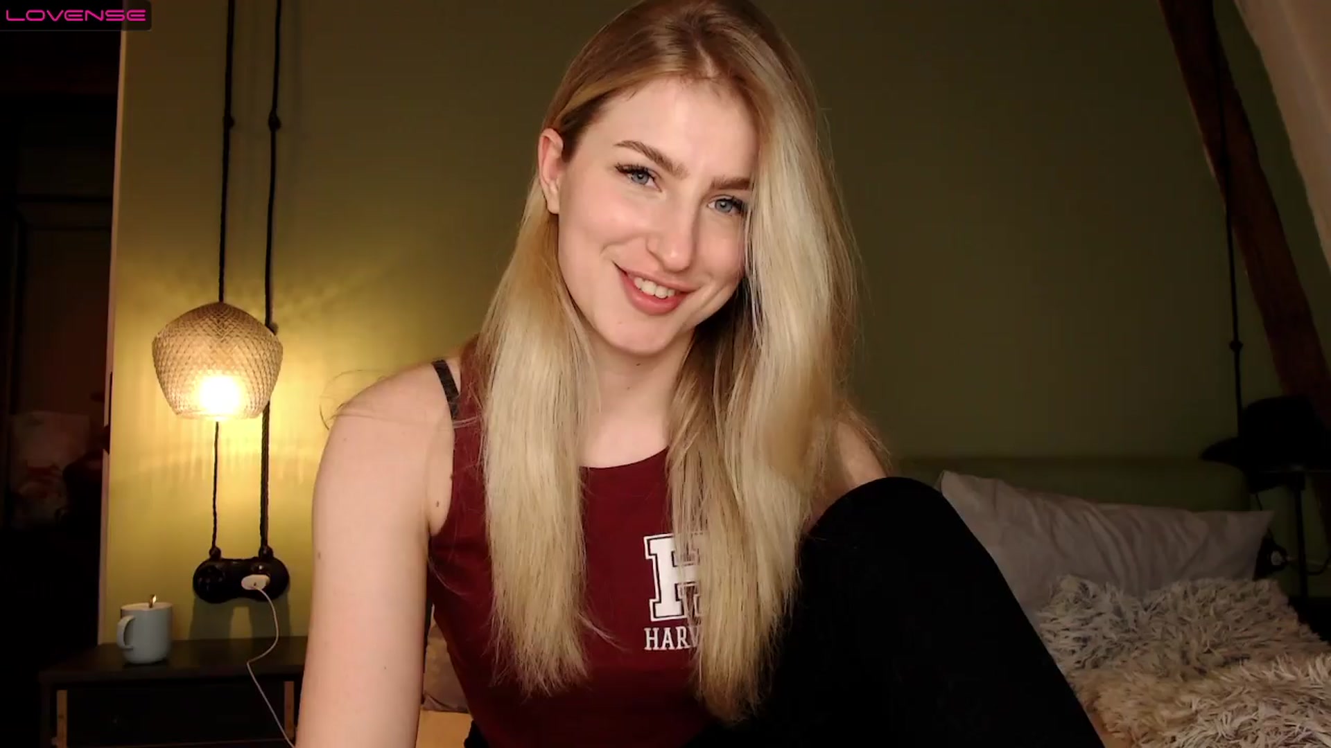 Gallery image thumbnail from missed_u_more's myfreecams stream on, 04/02/2024, 18:29 image 18 of 20