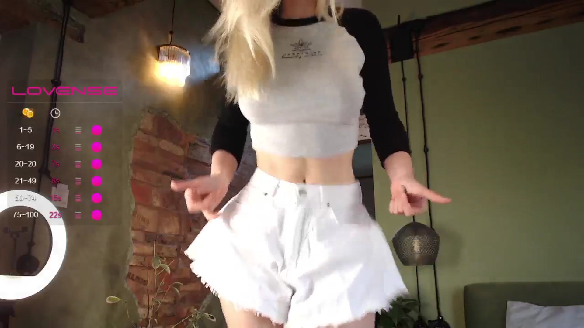 Gallery image thumbnail from missed_u_more's myfreecams stream on, 05/23/2024, 16:09 image 18 of 20