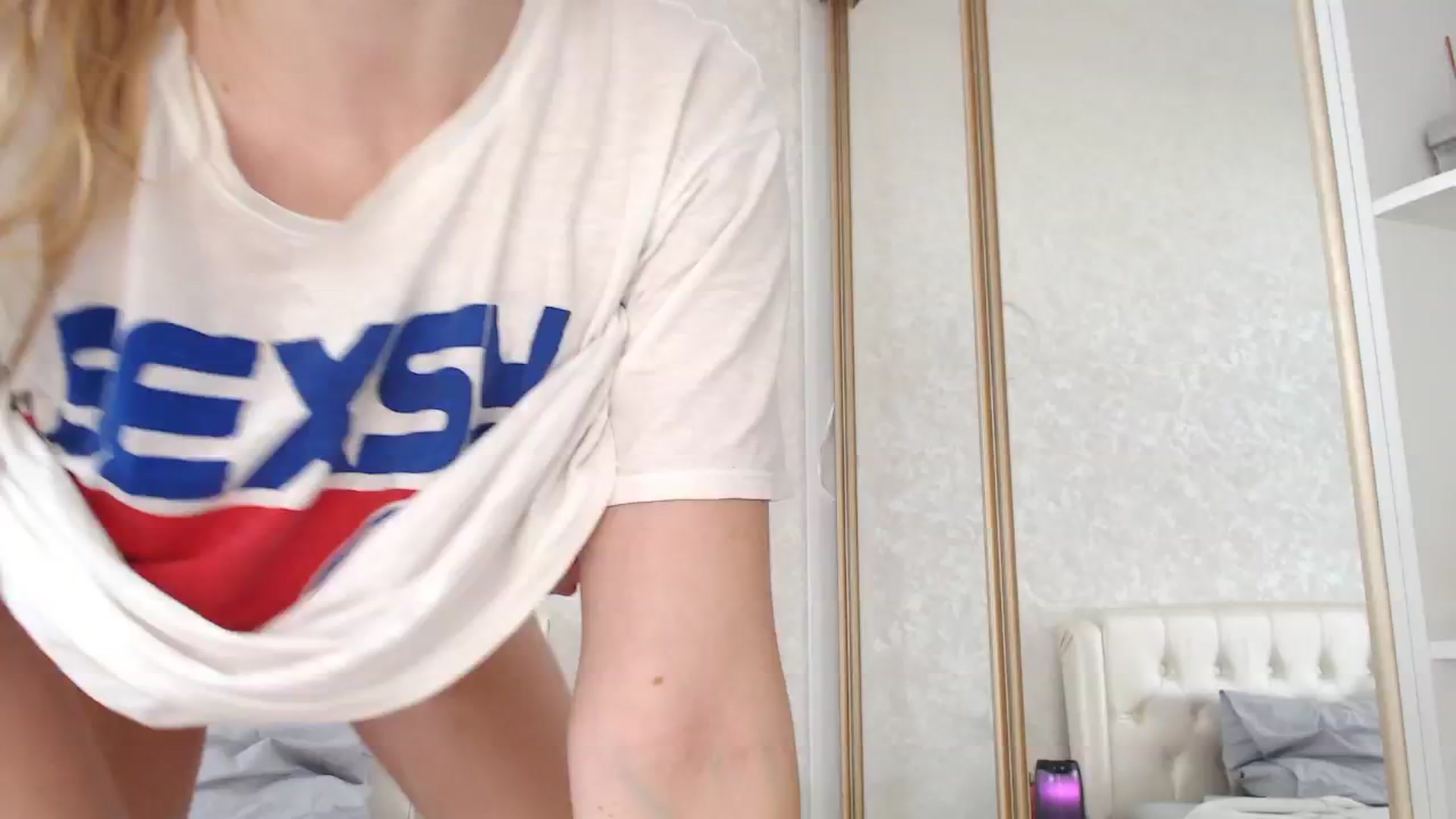 Gallery image thumbnail from missed_u_more's myfreecams stream on, 07/18/2024, 15:39 image 2 of 20