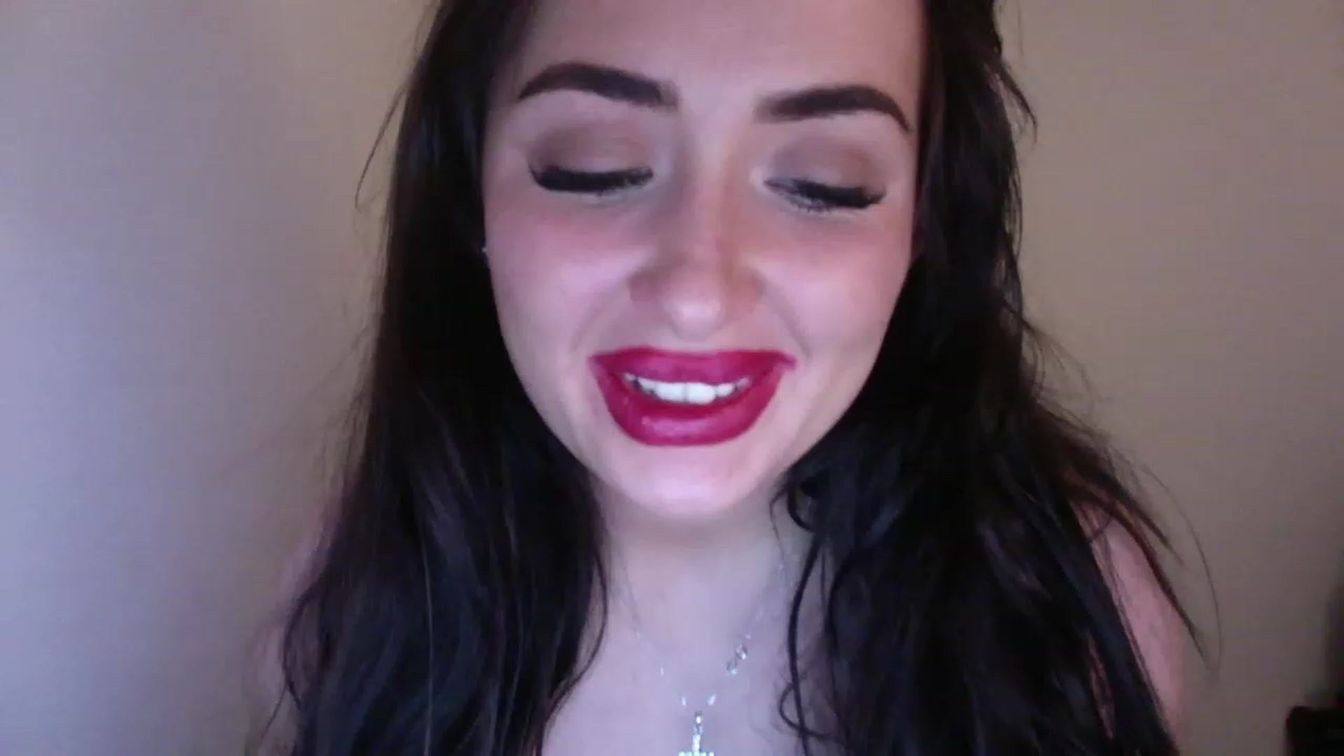 Gallery image thumbnail from misshazel1's myfreecams stream on, 11/24/2022, 23:27 image 20 of 20