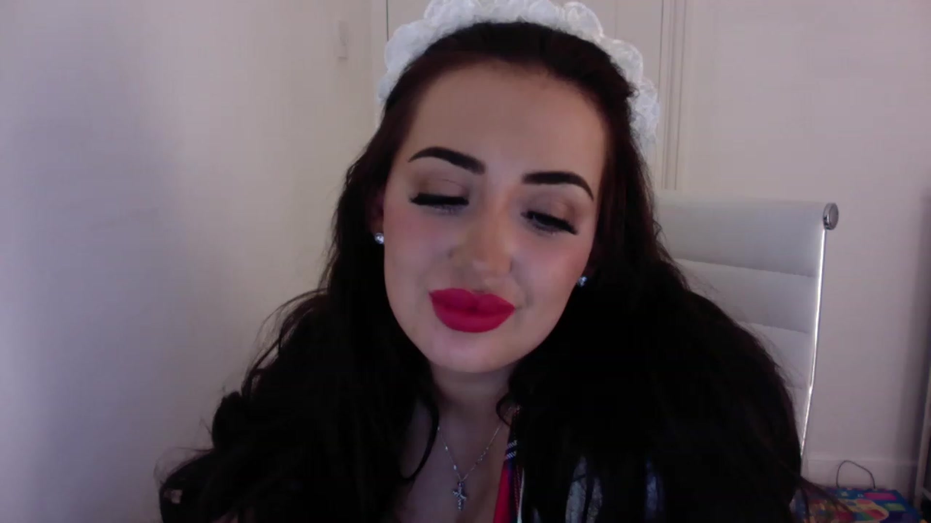 Gallery image thumbnail from misshazel1's myfreecams stream on, 12/28/2022, 21:45 image 8 of 20