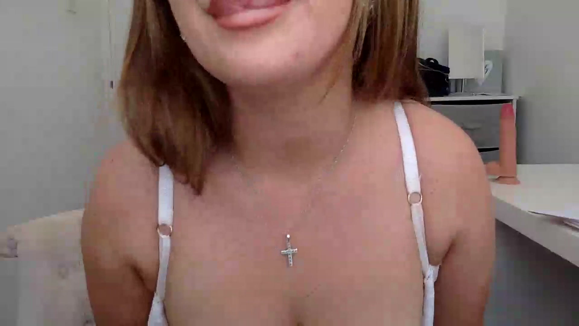 Gallery image thumbnail from misshazel1's myfreecams stream on, 07/13/2023, 07:48 image 9 of 20