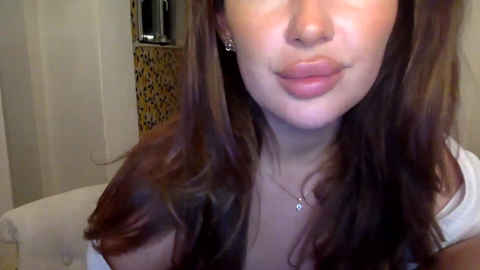 Gallery image thumbnail from misshazel1's myfreecams stream on, 08/28/2024, 21:42 image 14 of 20