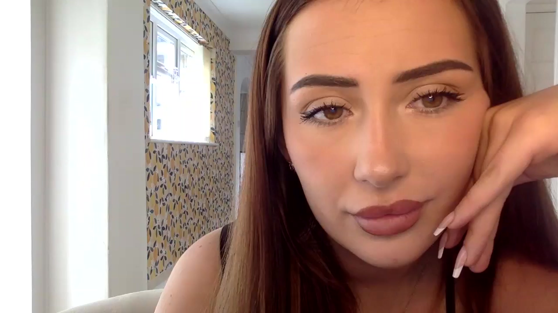 Gallery image thumbnail from misshazel1's myfreecams stream on, 09/02/2024, 12:33 image 1 of 20
