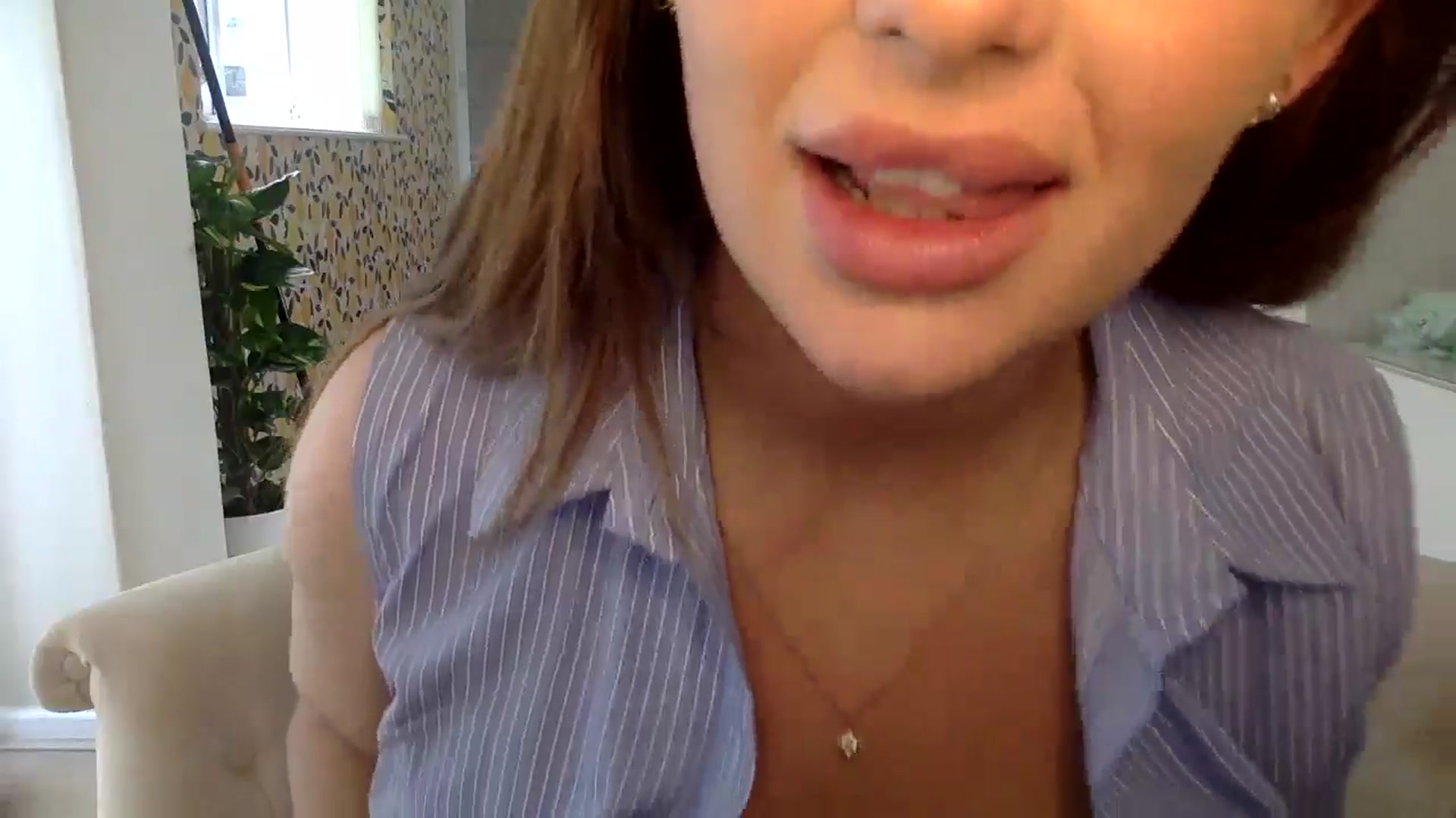 Gallery image thumbnail from misshazel1's myfreecams stream on, 09/04/2024, 11:14 image 9 of 20
