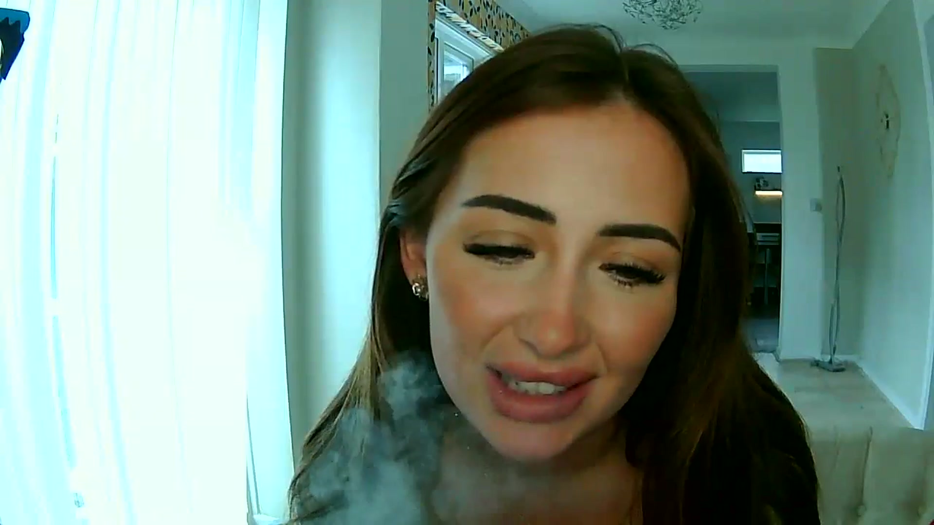 Gallery image thumbnail from misshazel1's myfreecams stream on, 09/09/2024, 12:25 image 6 of 20