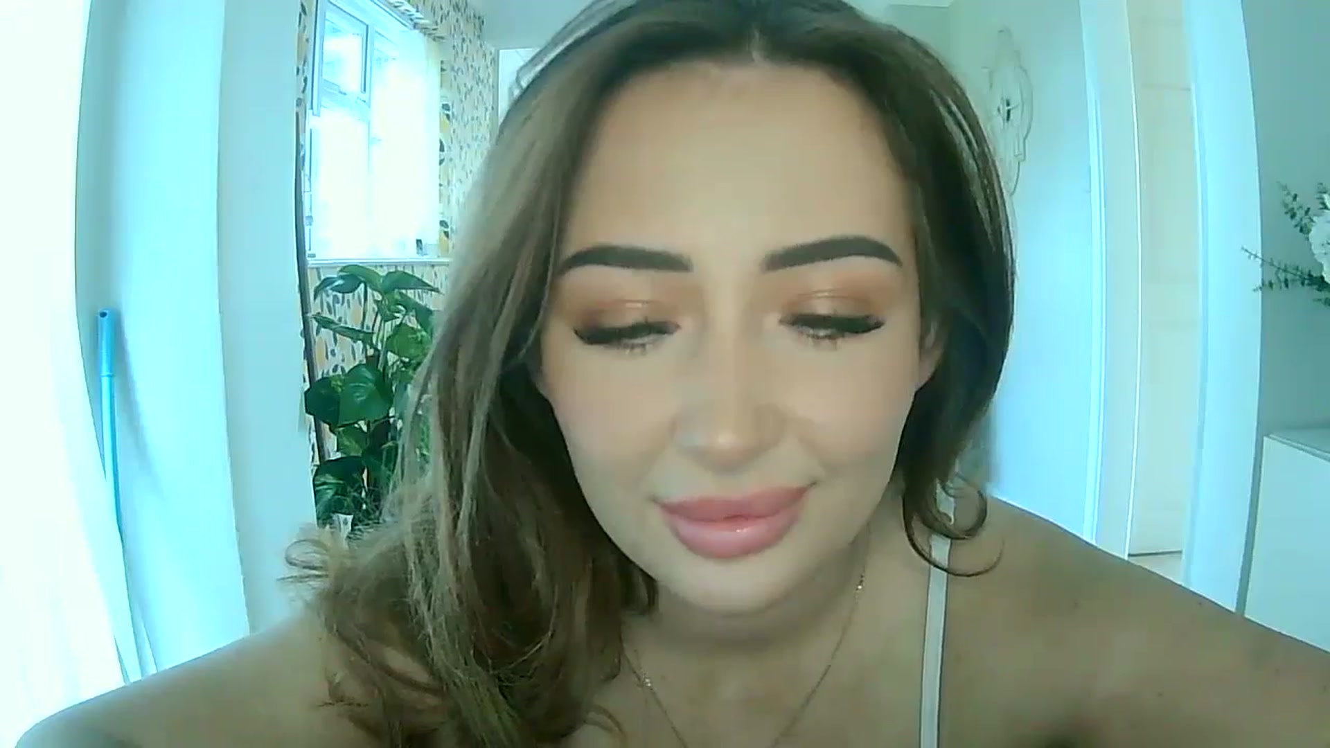 Gallery image thumbnail from misshazel1's myfreecams stream on, 10/07/2024, 08:26 image 2 of 20