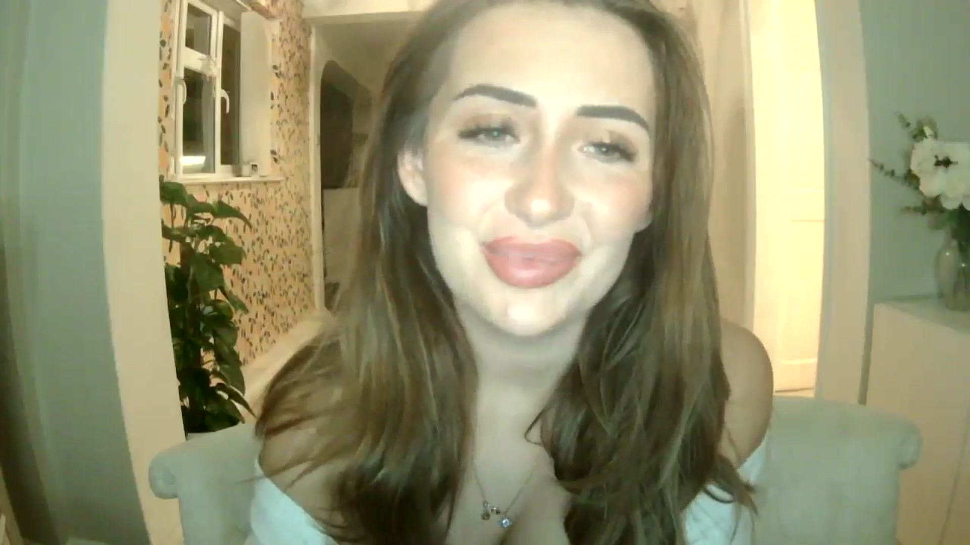 Gallery image thumbnail from misshazel1's myfreecams stream on, 10/08/2024, 19:25 image 6 of 20