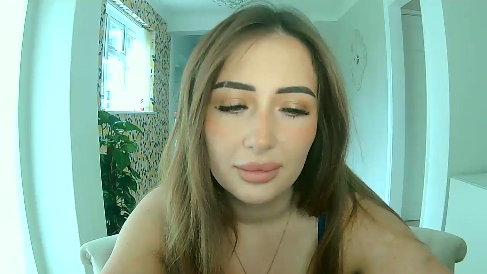 Gallery image thumbnail from misshazel1's myfreecams stream on, 10/10/2024, 09:34 image 7 of 20