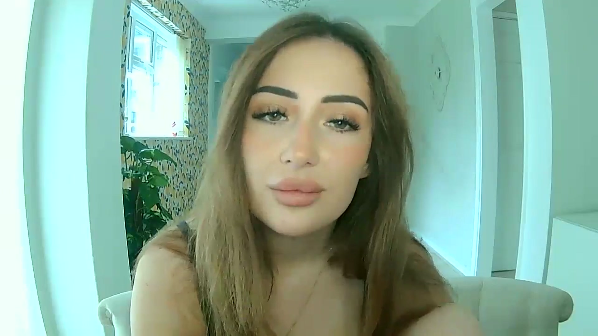 Gallery image thumbnail from misshazel1's myfreecams stream on, 10/10/2024, 09:34 image 5 of 20