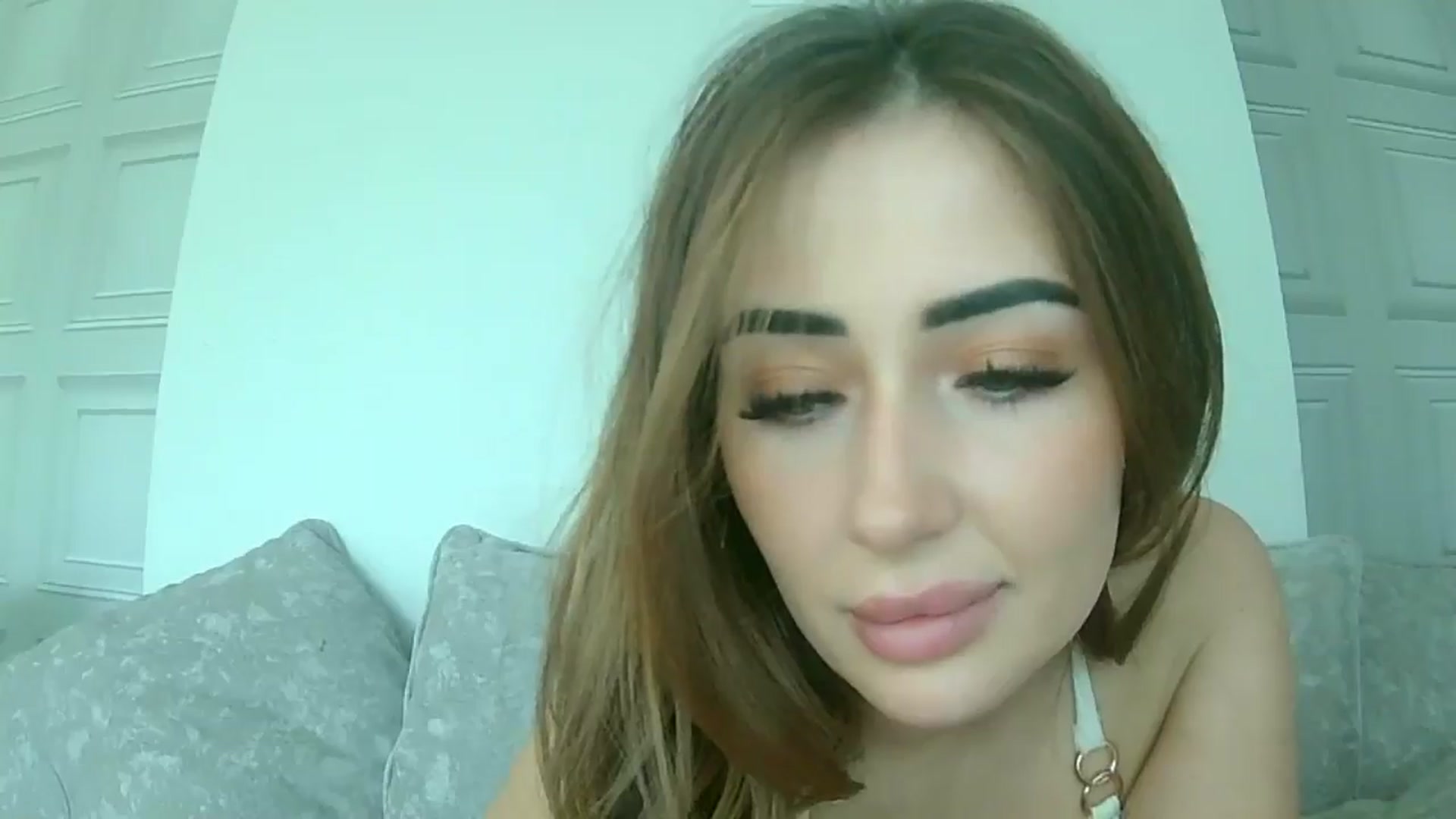 Gallery image thumbnail from misshazel1's myfreecams stream on, 11/04/2024, 11:44 image 6 of 20