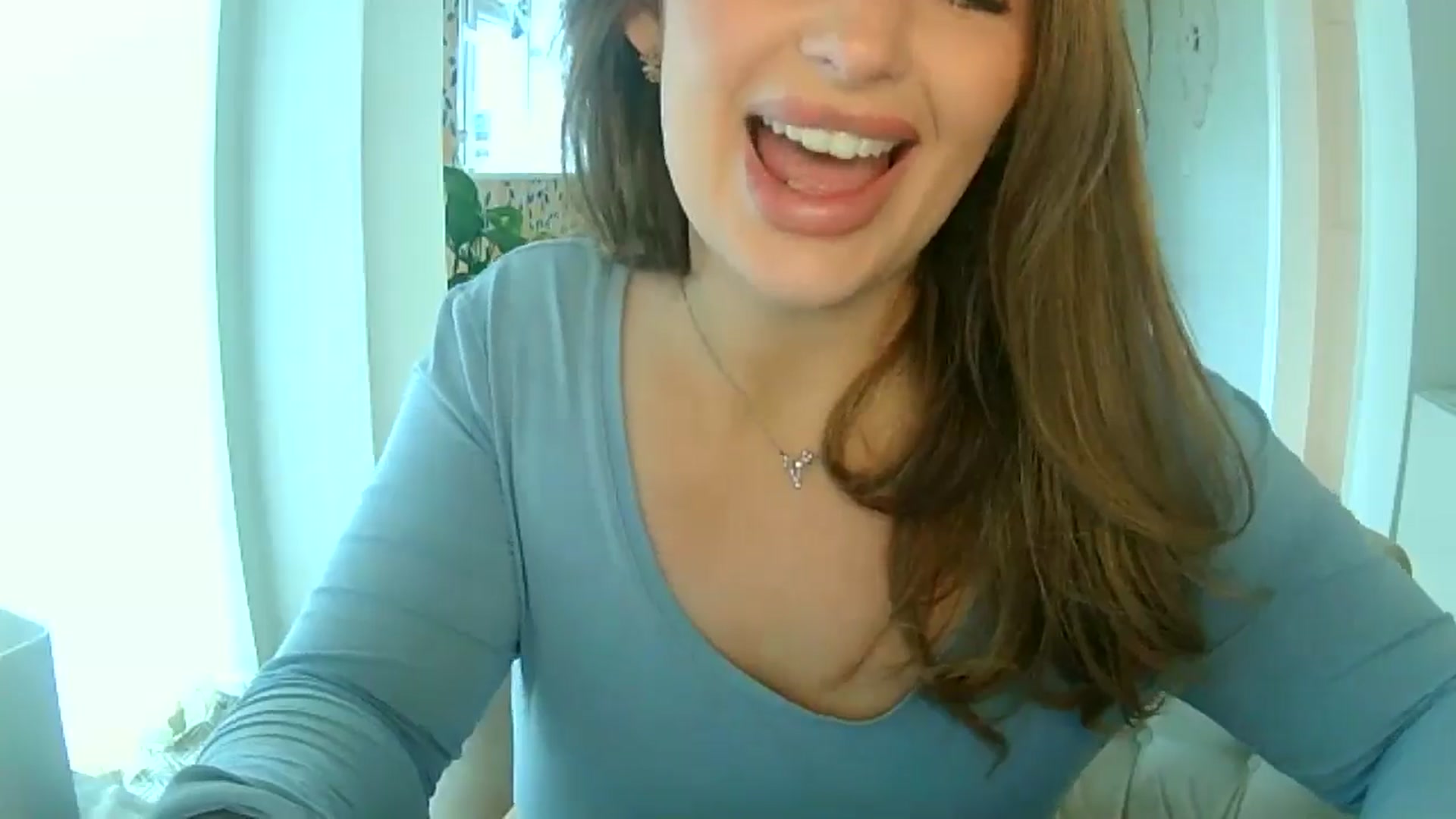 Gallery image thumbnail from misshazel1's myfreecams stream on, 11/25/2024, 10:51 image 11 of 20