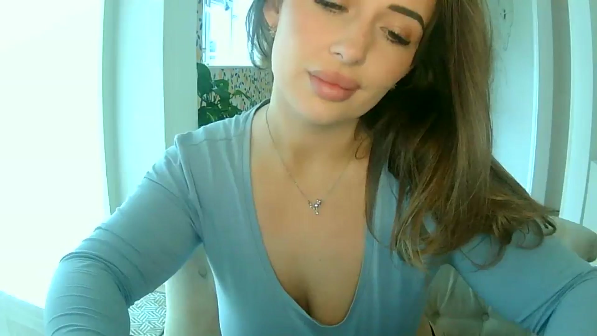 Gallery image thumbnail from misshazel1's myfreecams stream on, 11/25/2024, 11:05 image 7 of 20