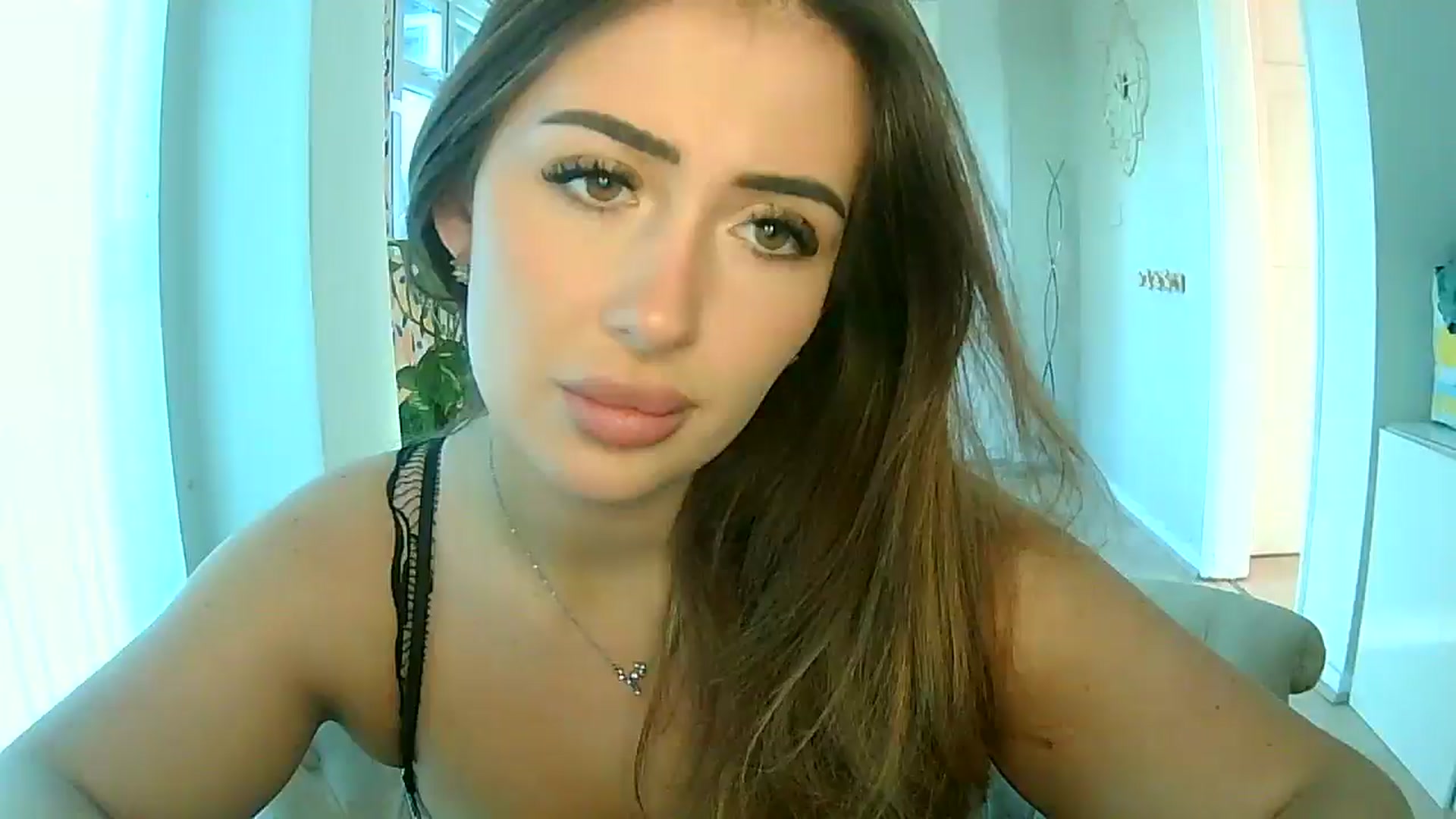 Gallery image thumbnail from misshazel1's myfreecams stream on, 12/06/2024, 11:15 image 1 of 20