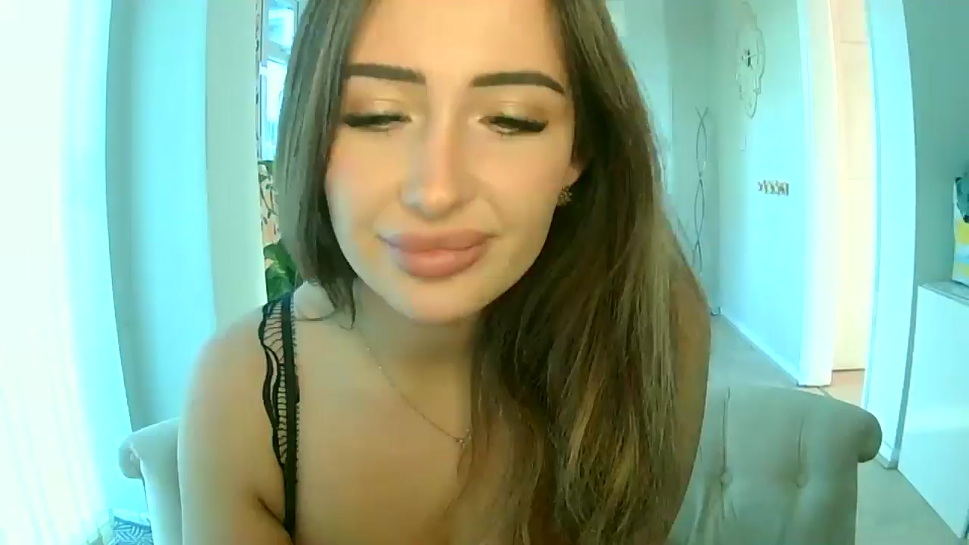 Gallery image thumbnail from misshazel1's myfreecams stream on, 12/06/2024, 11:15 image 5 of 20