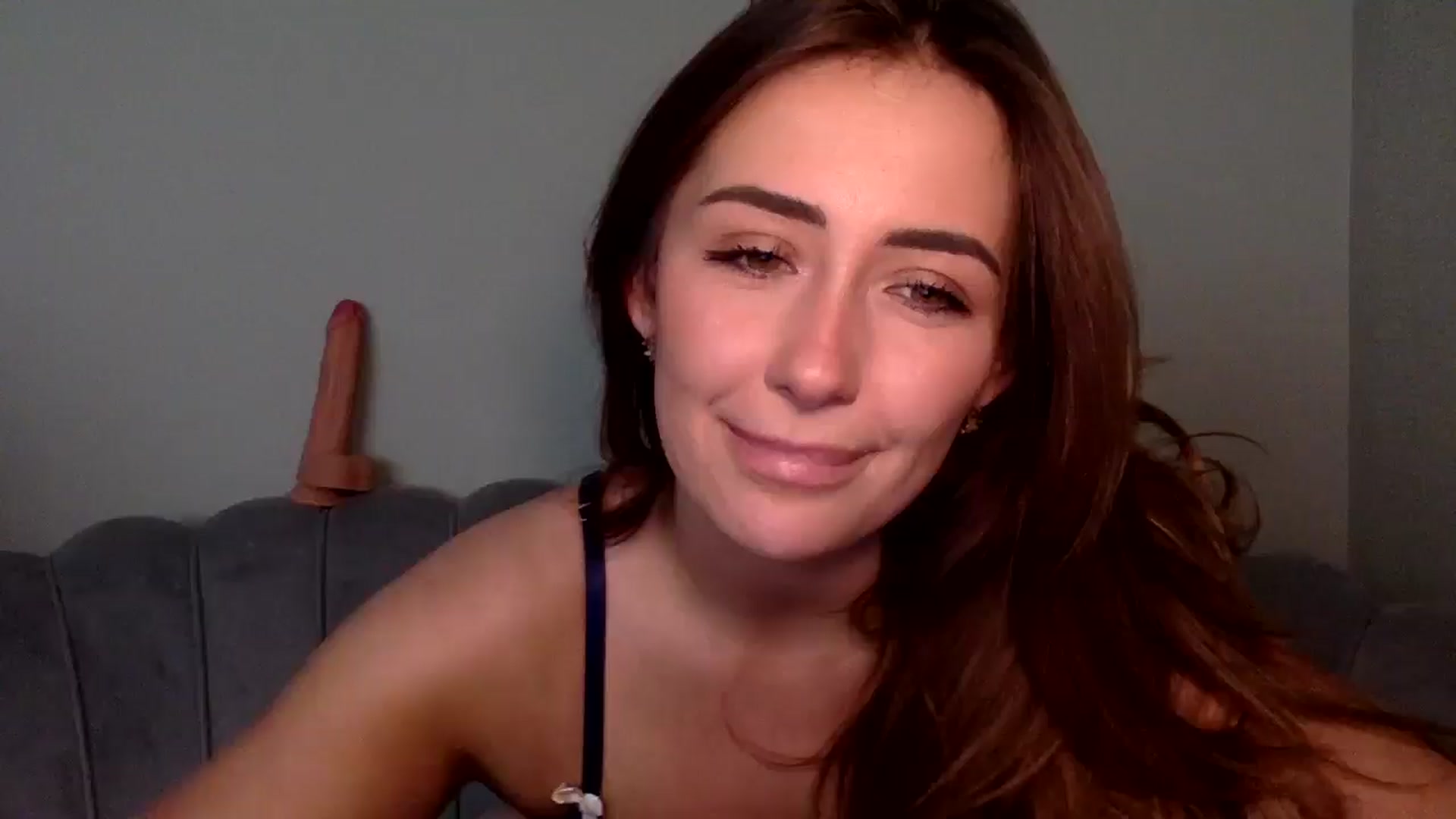 Gallery image thumbnail from misshazel1's myfreecams stream on, 01/27/2025, 15:07 image 5 of 20