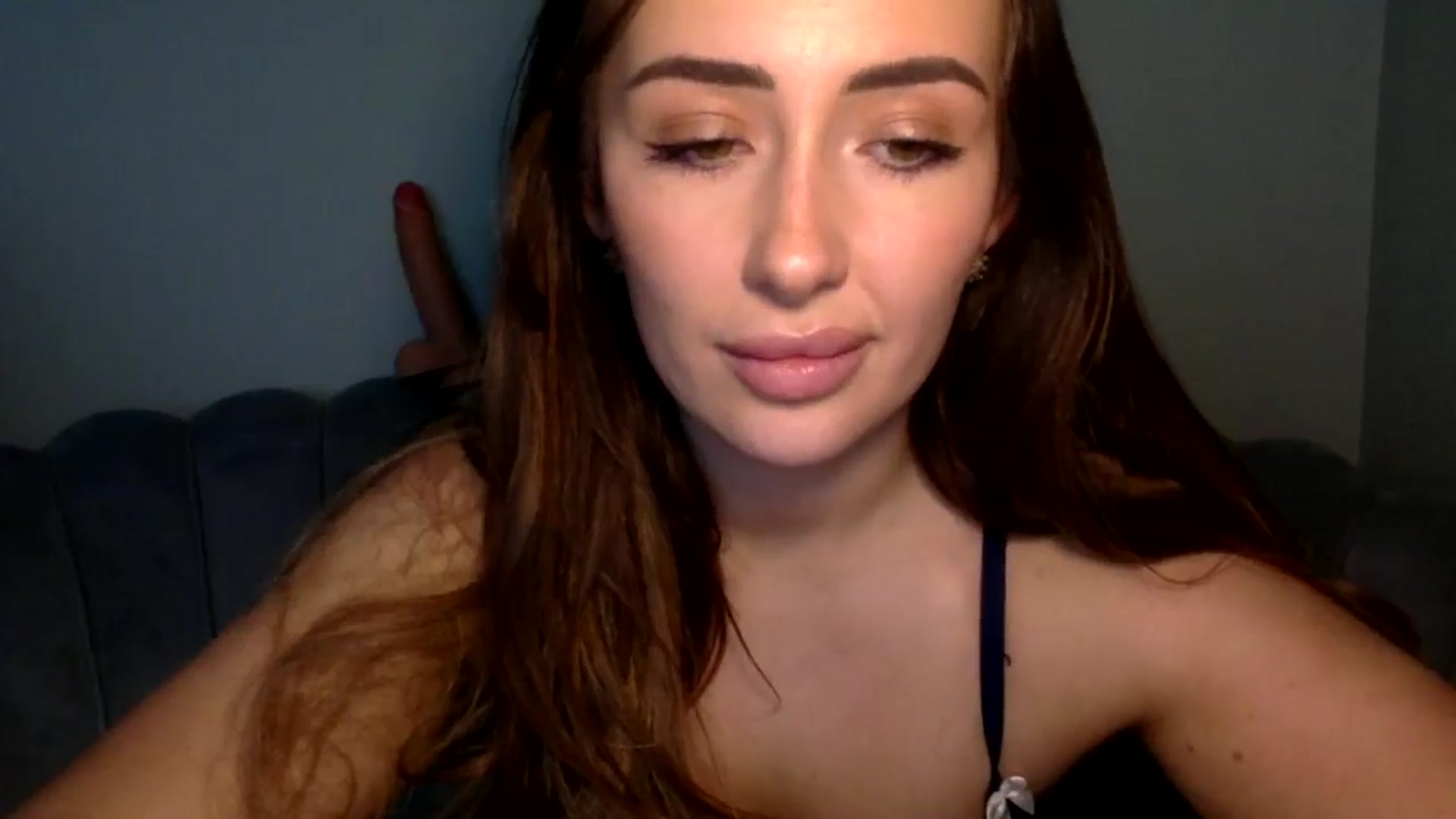 Gallery image thumbnail from misshazel1's myfreecams stream on, 01/27/2025, 15:32 image 14 of 20