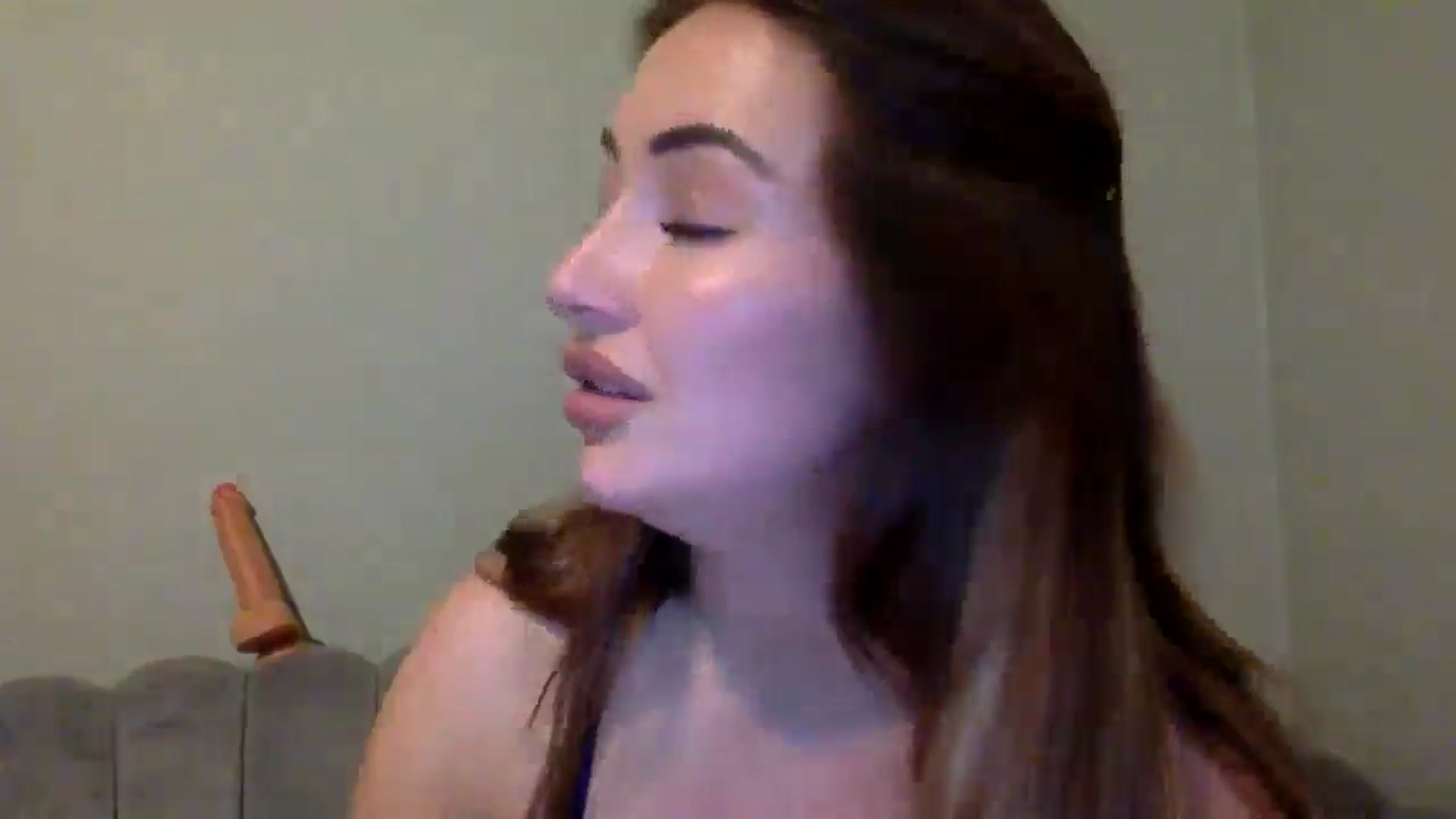 Gallery image thumbnail from misshazel1's myfreecams stream on, 01/27/2025, 16:53 image 14 of 20