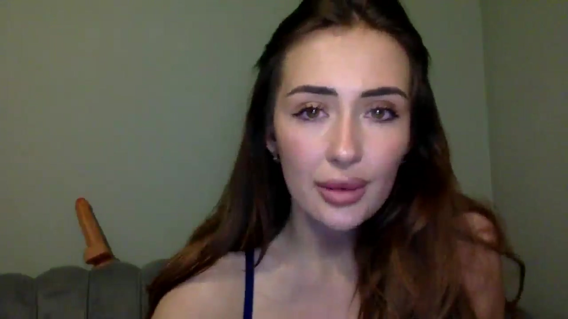Gallery image thumbnail from misshazel1's myfreecams stream on, 01/27/2025, 16:53 image 19 of 20