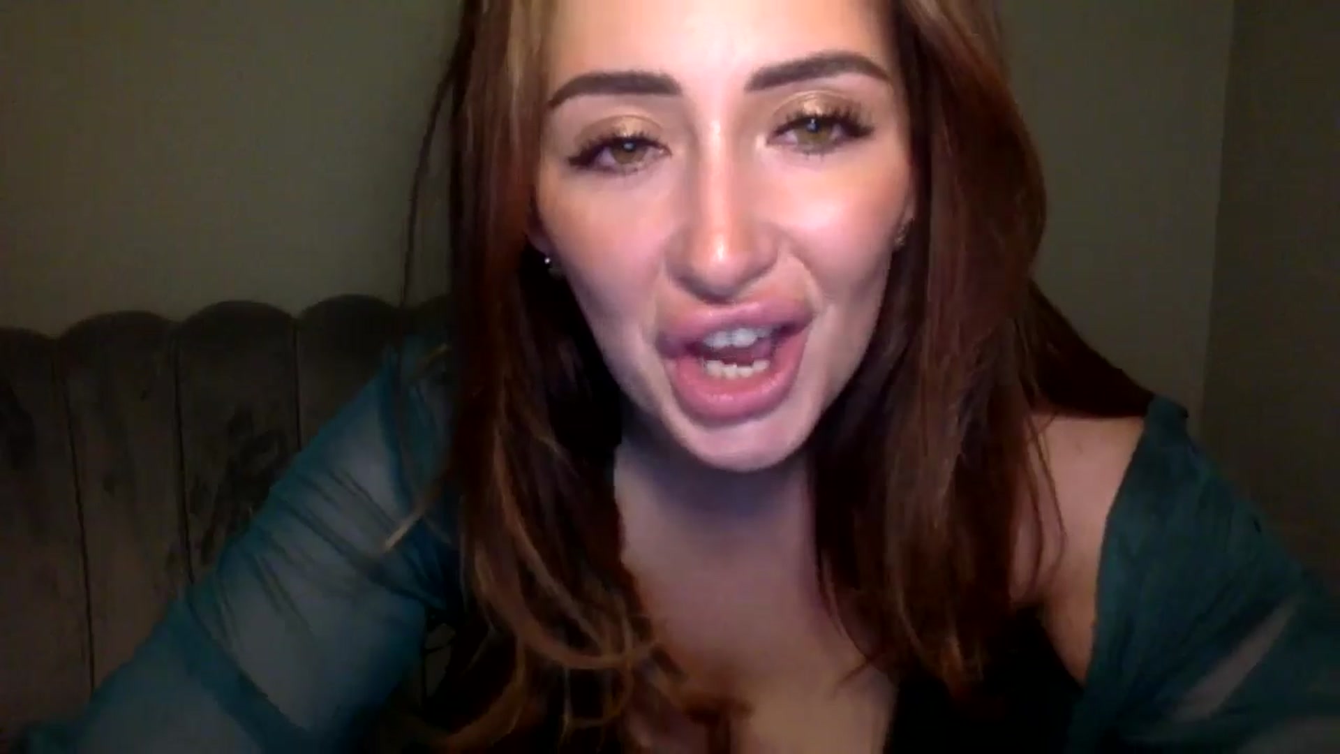 Gallery image thumbnail from misshazel1's myfreecams stream on, 01/29/2025, 21:12 image 19 of 20