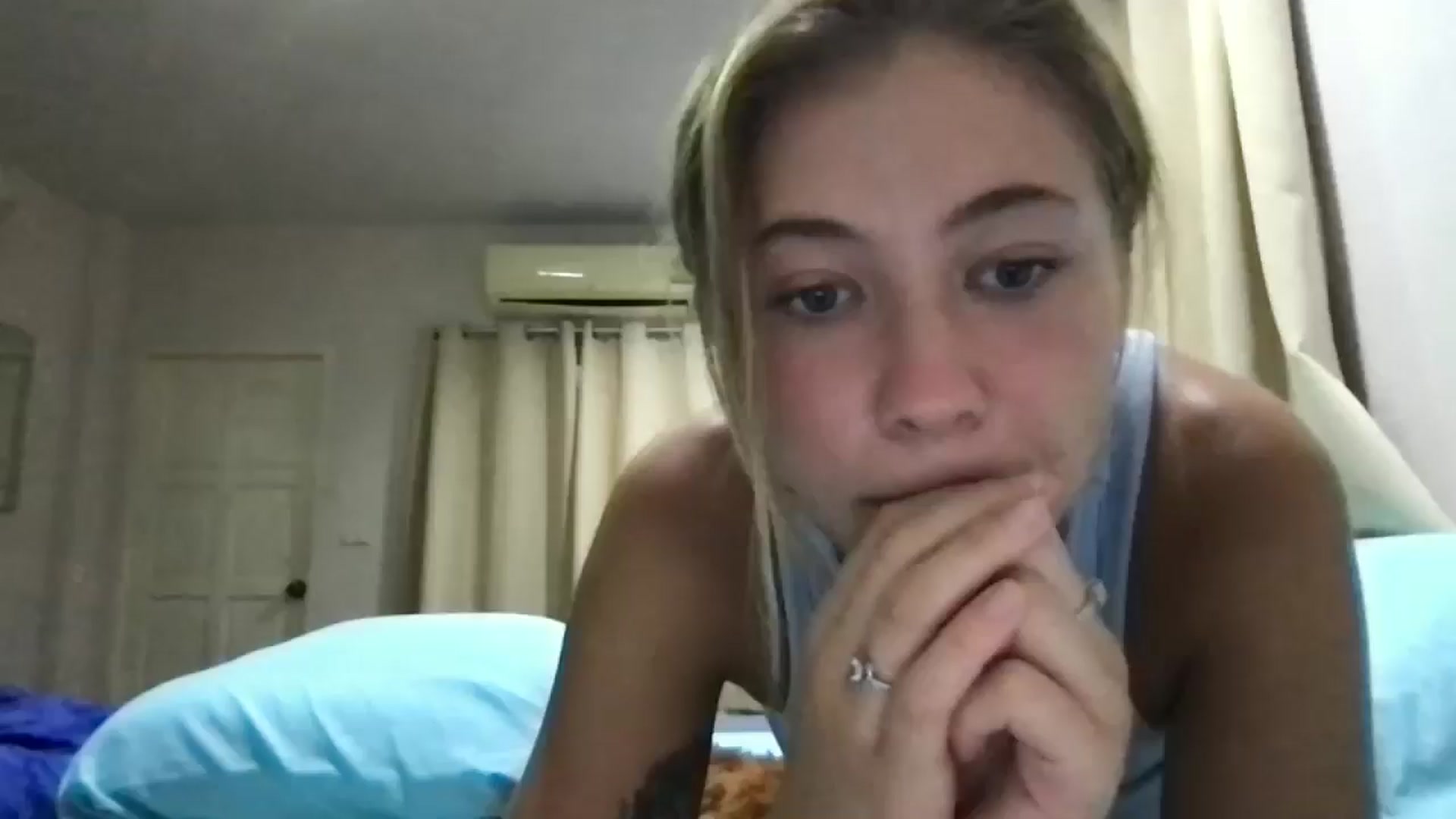 Gallery image thumbnail from missjessmays's myfreecams stream on, 03/10/2025, 08:27 image 4 of 20