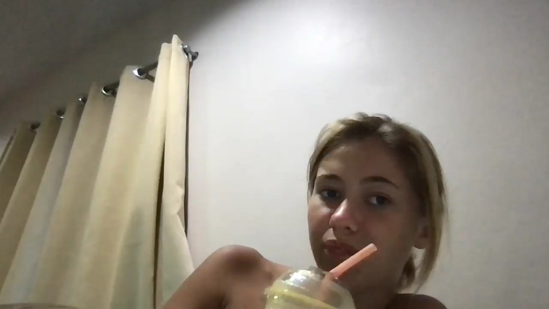 Gallery image thumbnail from missjessmays's myfreecams stream on, 03/10/2025, 09:30 image 9 of 20