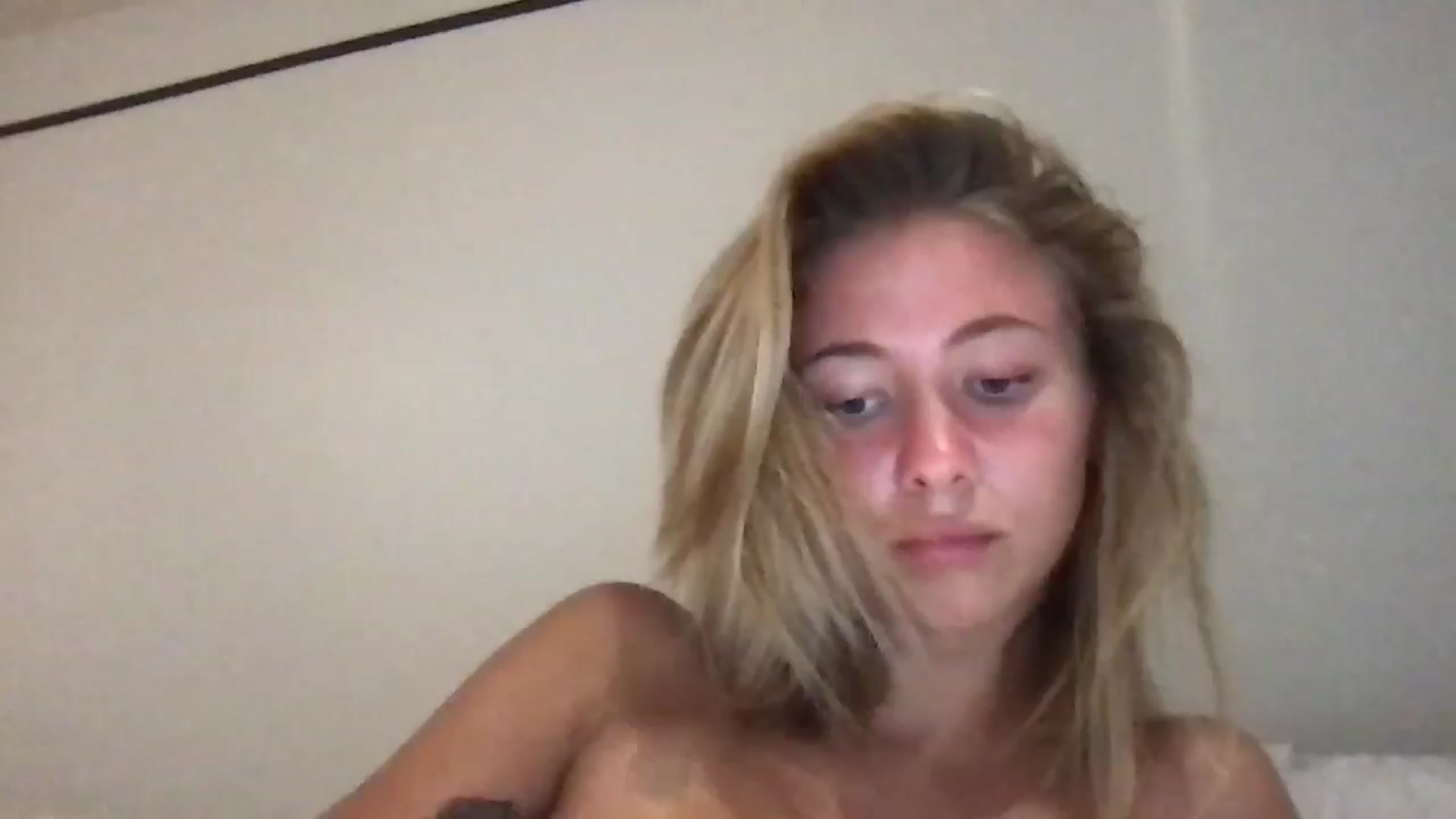 Gallery image thumbnail from missjessmays's myfreecams stream on, 03/20/2025, 10:19 image 12 of 20