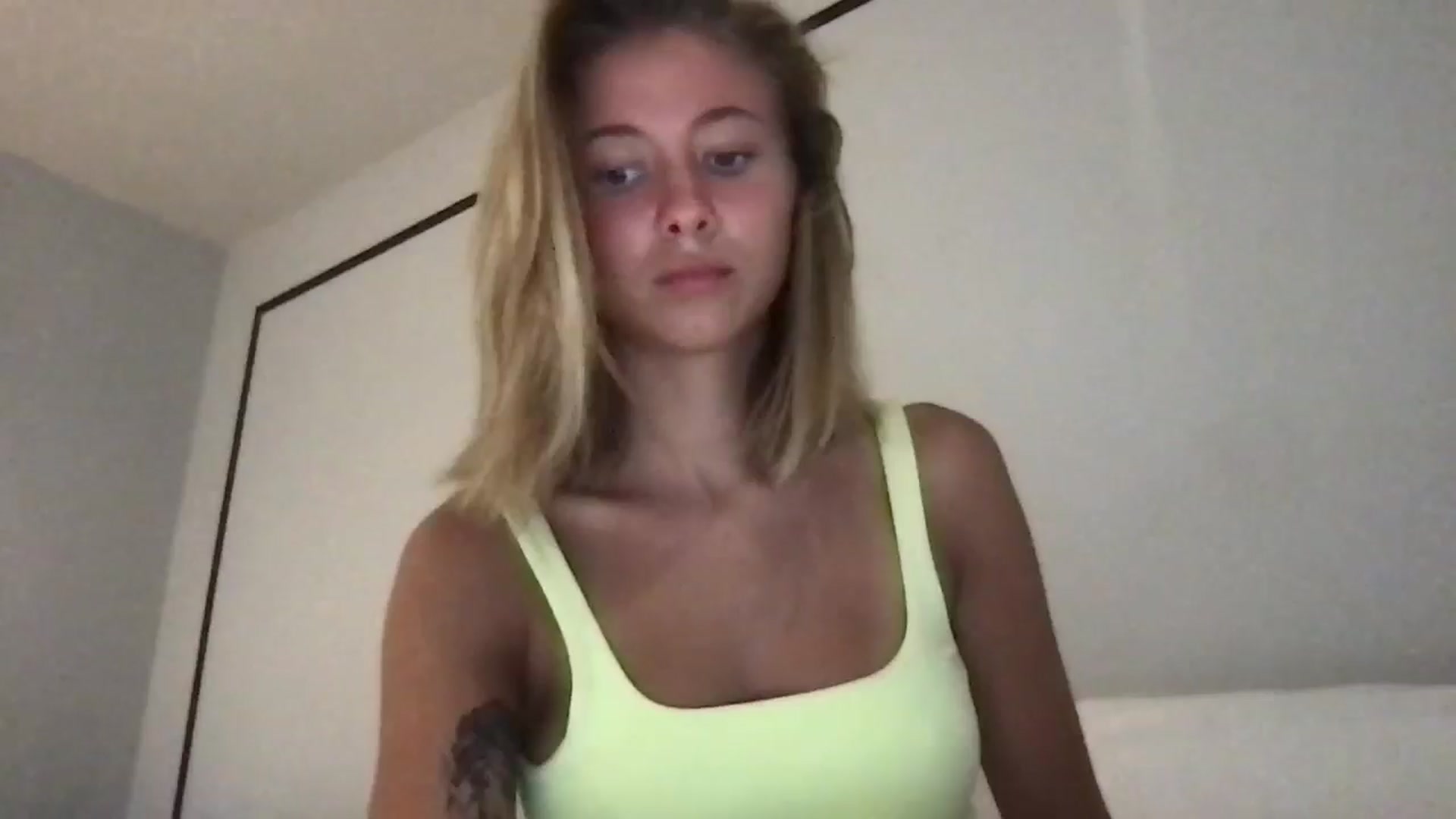 Gallery image thumbnail from missjessmays's myfreecams stream on, 03/20/2025, 10:19 image 7 of 20