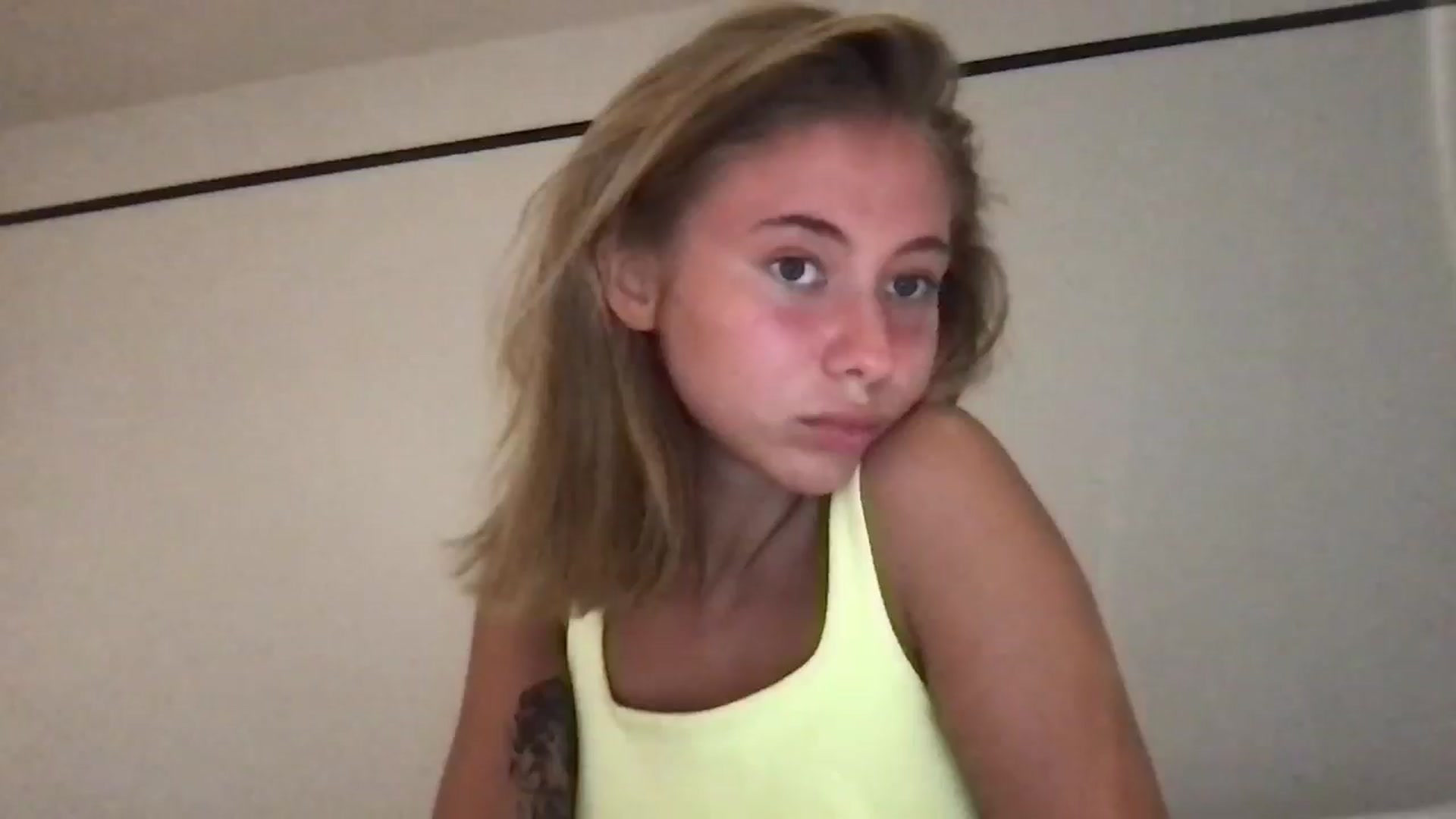 Gallery image thumbnail from missjessmays's myfreecams stream on, 03/20/2025, 10:19 image 18 of 20