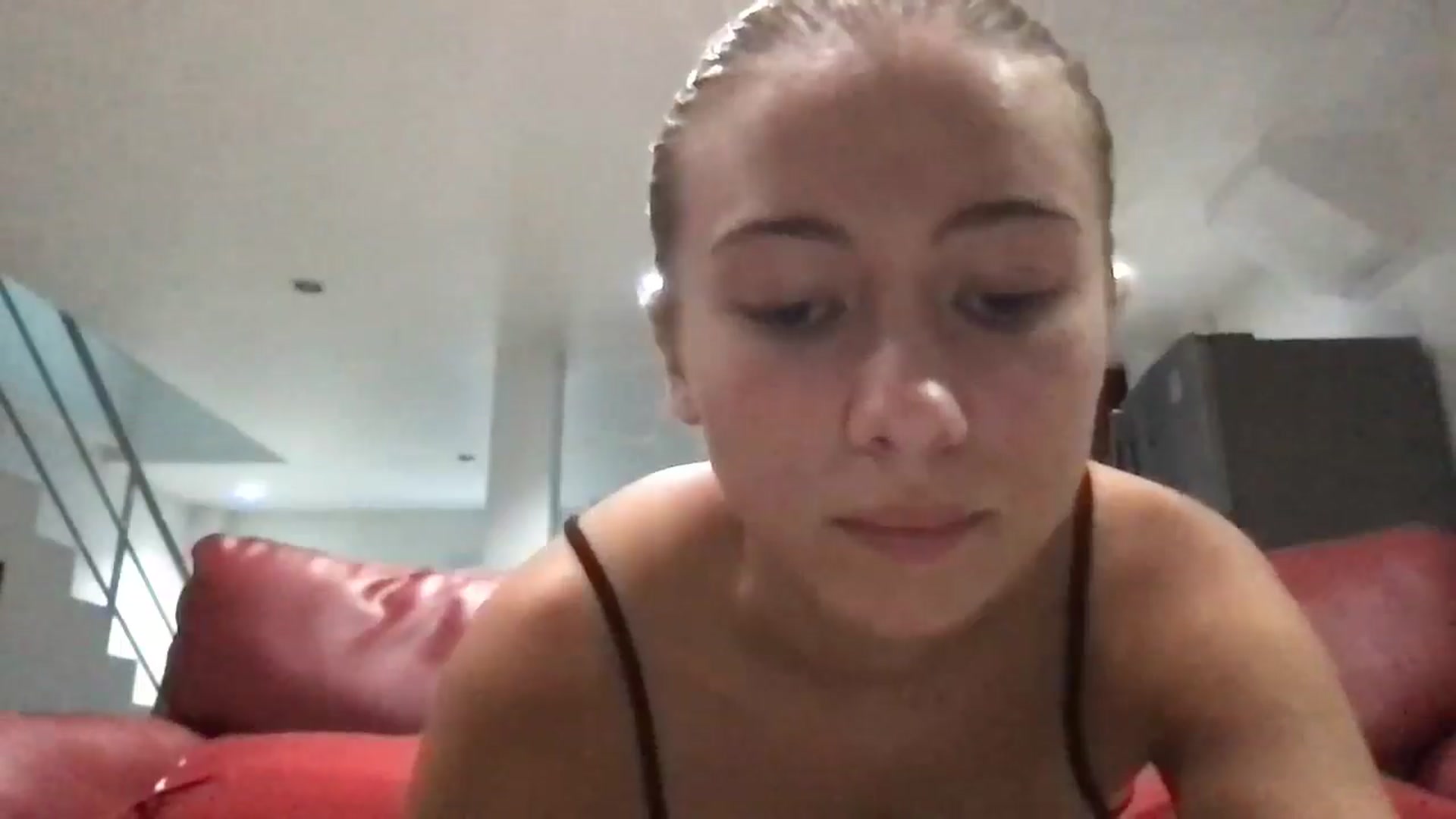 Gallery image thumbnail from missjessmays's myfreecams stream on, 04/06/2025, 10:59 image 17 of 20