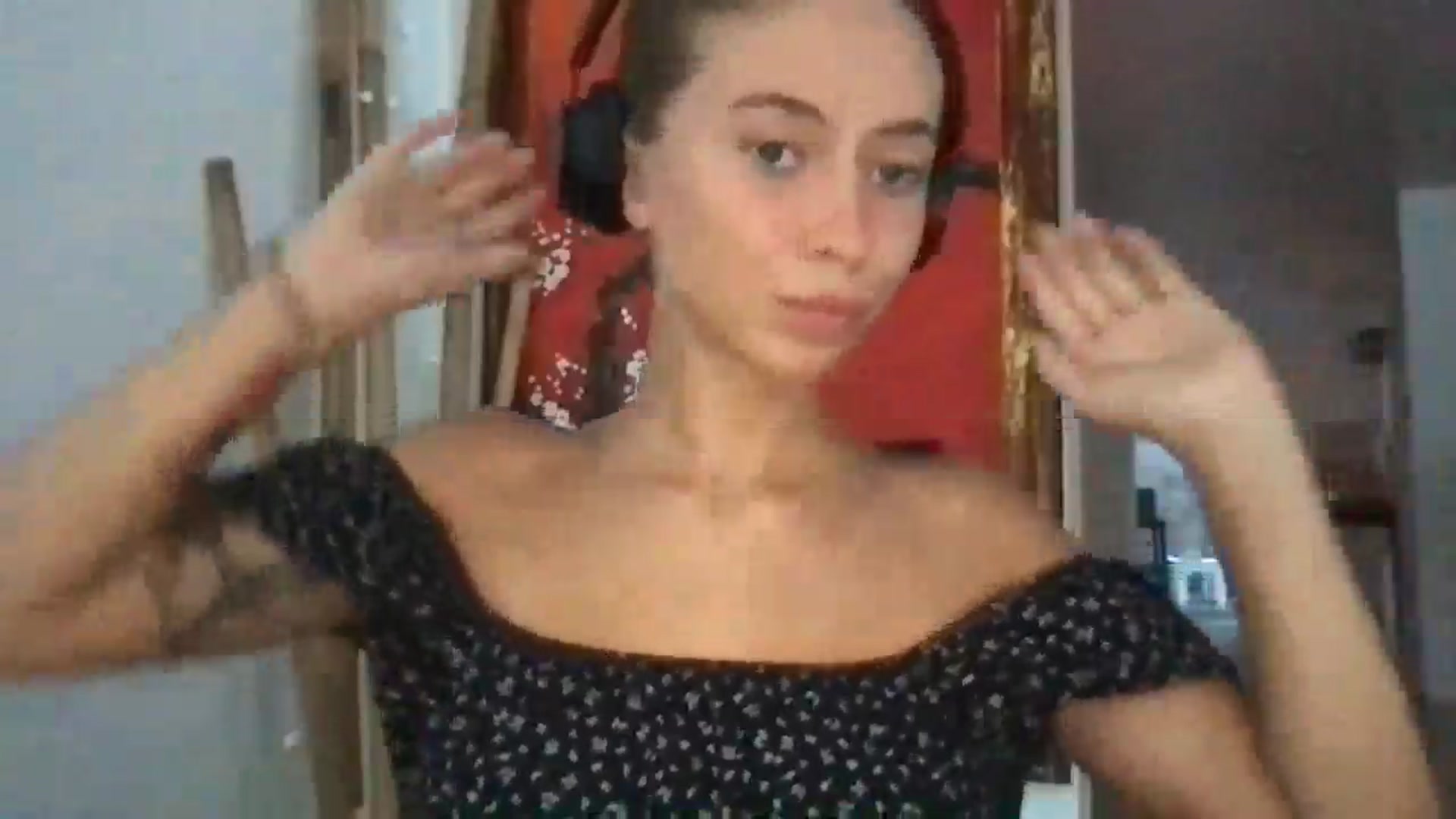 Gallery image thumbnail from missjessmays's myfreecams stream on, 04/26/2025, 11:20 image 14 of 20