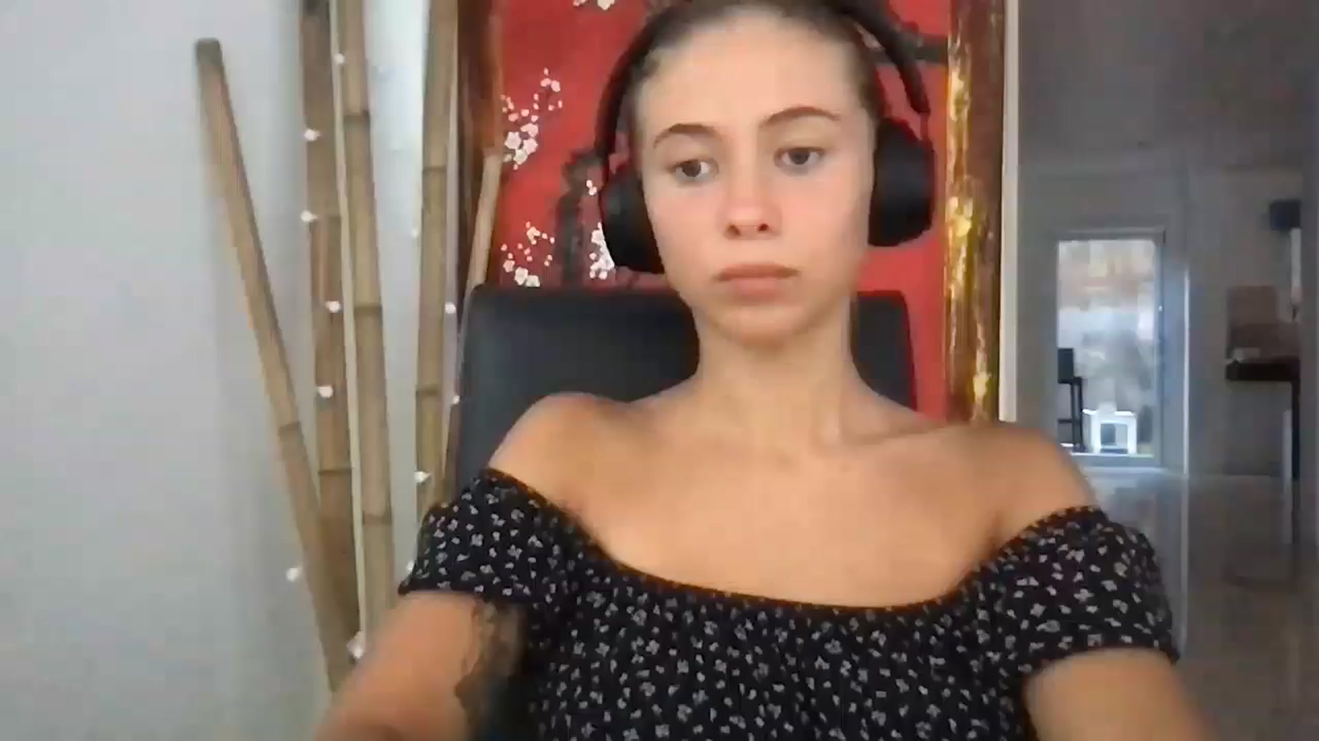 Gallery image thumbnail from missjessmays's myfreecams stream on, 04/26/2025, 11:20 image 1 of 20