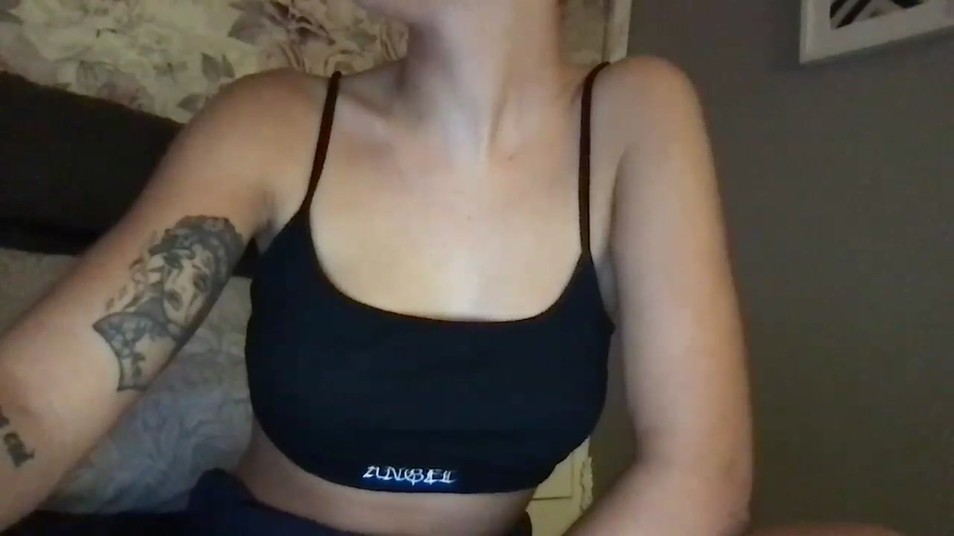 Gallery image thumbnail from missjessmays's myfreecams stream on, 07/01/2025, 21:57 image 17 of 20