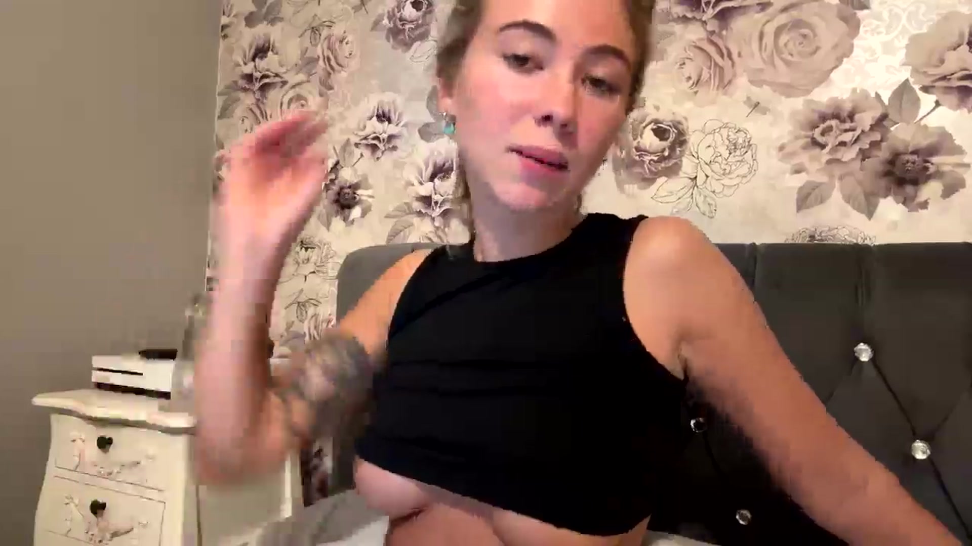 Gallery image thumbnail from missjessmays's myfreecams stream on, 09/30/2025, 20:00 image 10 of 20