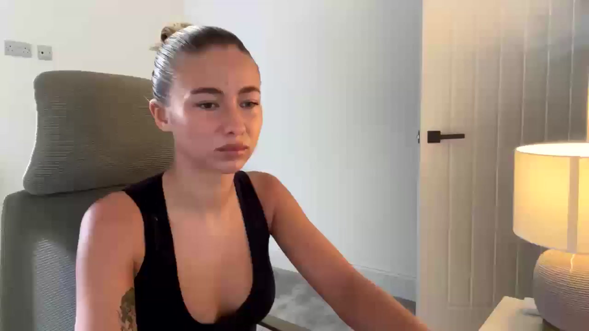 Gallery image thumbnail from missjessmays's myfreecams stream on, 10/28/2025, 11:10 image 16 of 20